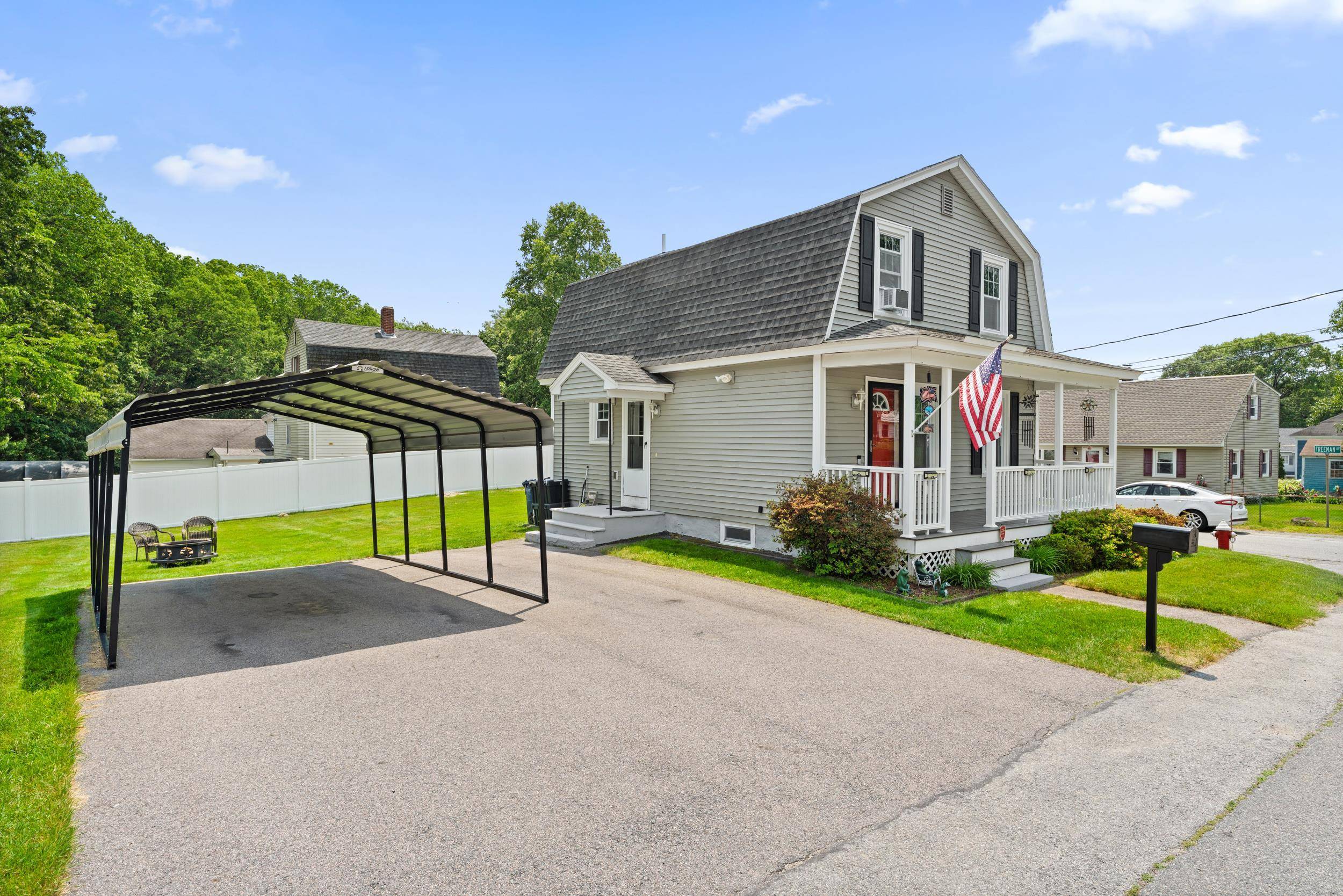 Dracut, MA 01826,39 Doyle AVE