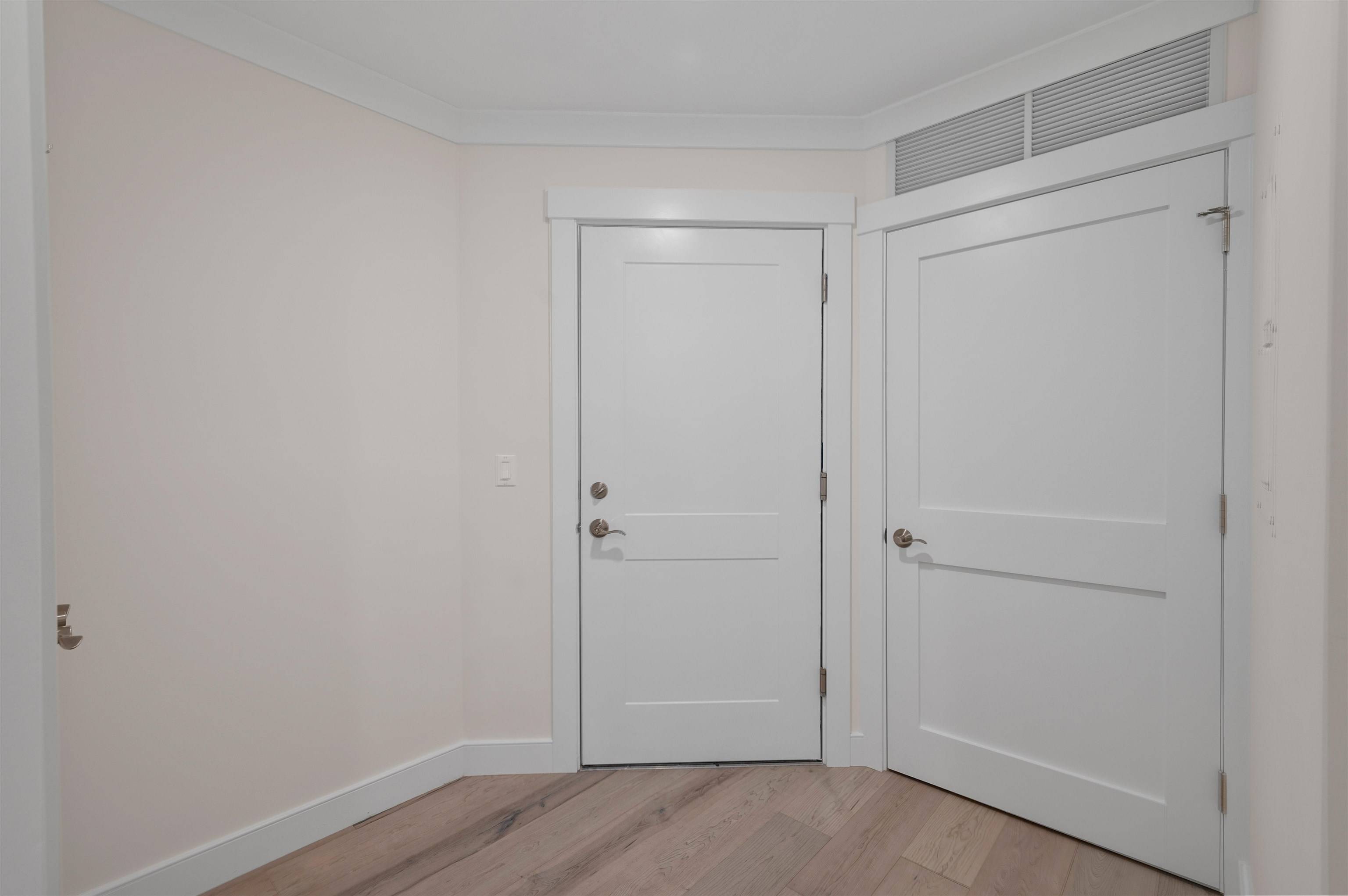 Portsmouth, NH 03801,2075 Lafayette RD #A27