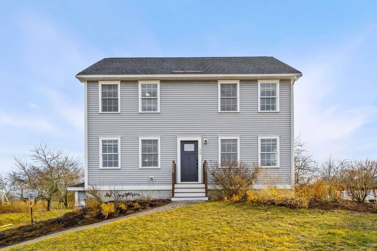 Epping, NH 03042,34 Orchard Hill RD