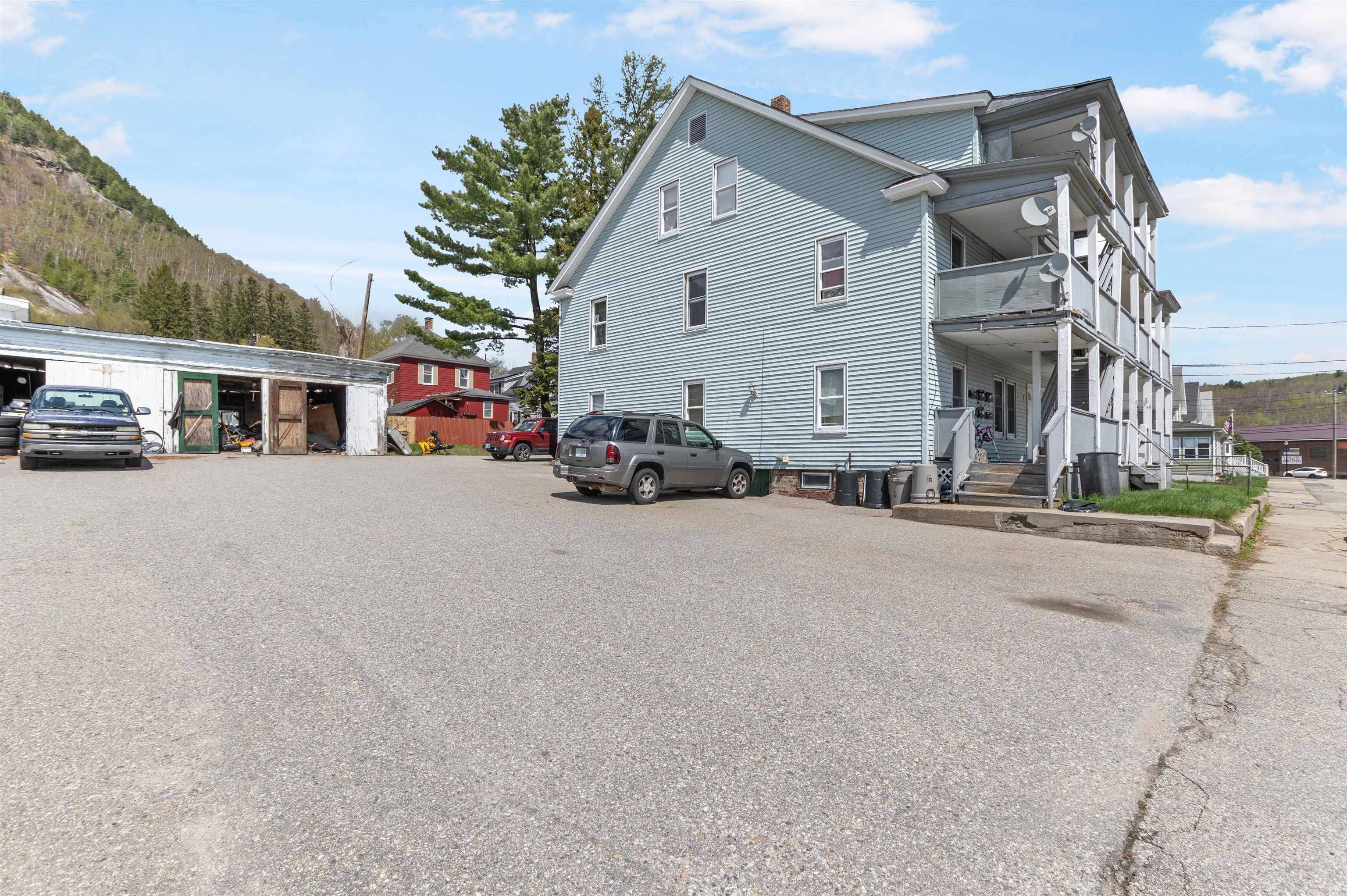 Berlin, NH 03570,851 4Th AVE