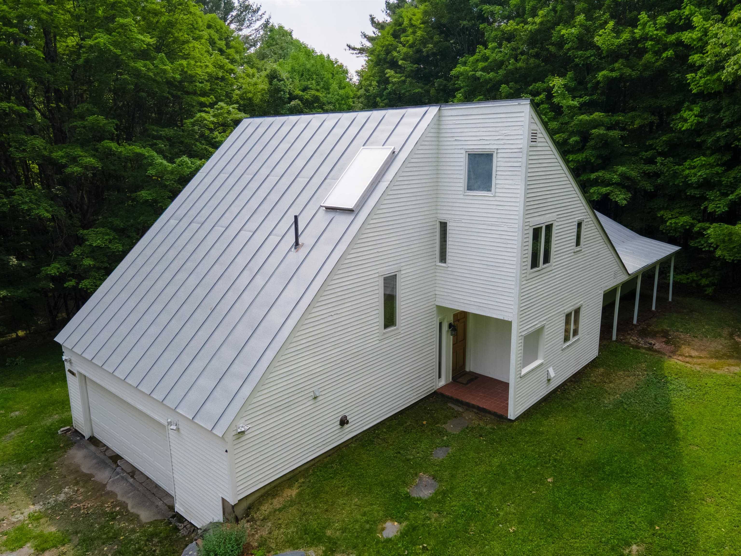West Windsor, VT 05089,789 Hammond Hill RD