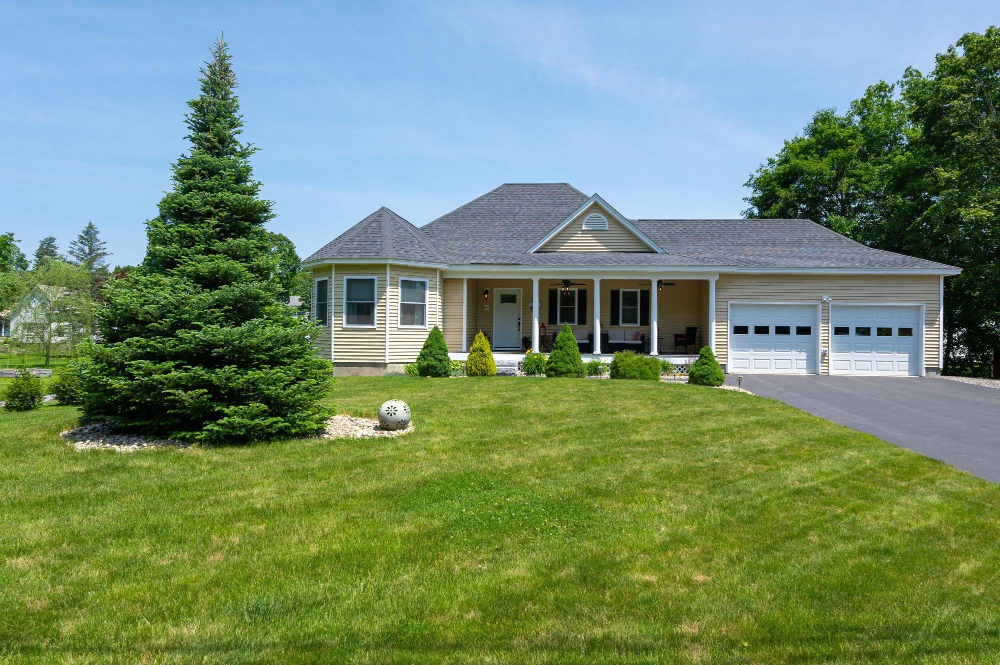 Milford, NH 03055,69 Knight ST