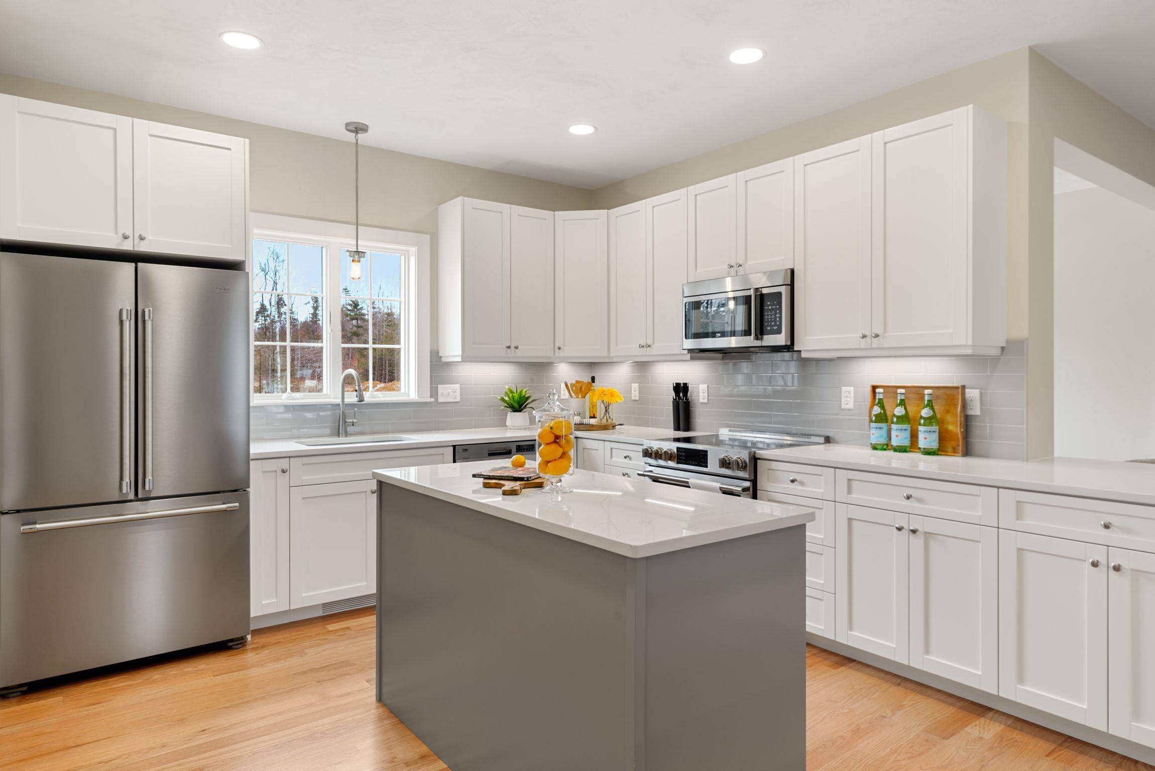 Sandown, NH 03873,15 Brightstone CIR #14