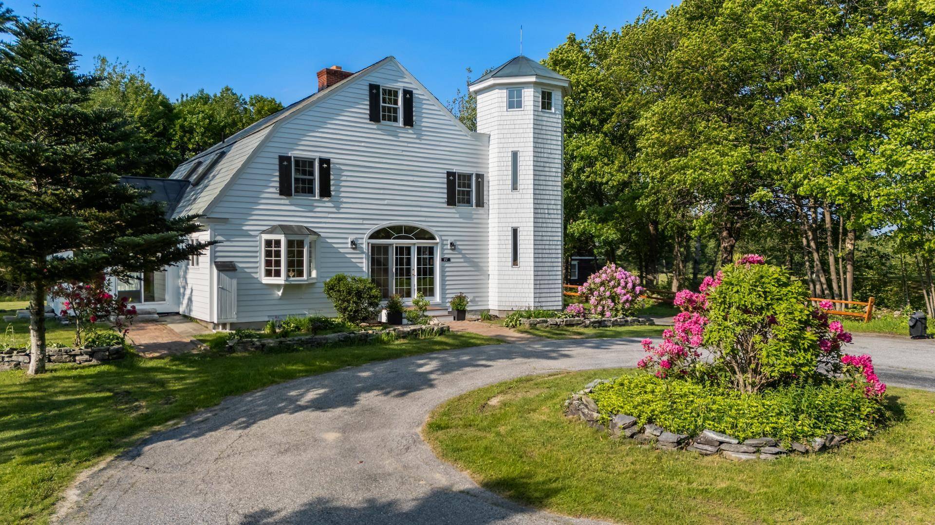 New London, NH 03257,157 Seamans RD