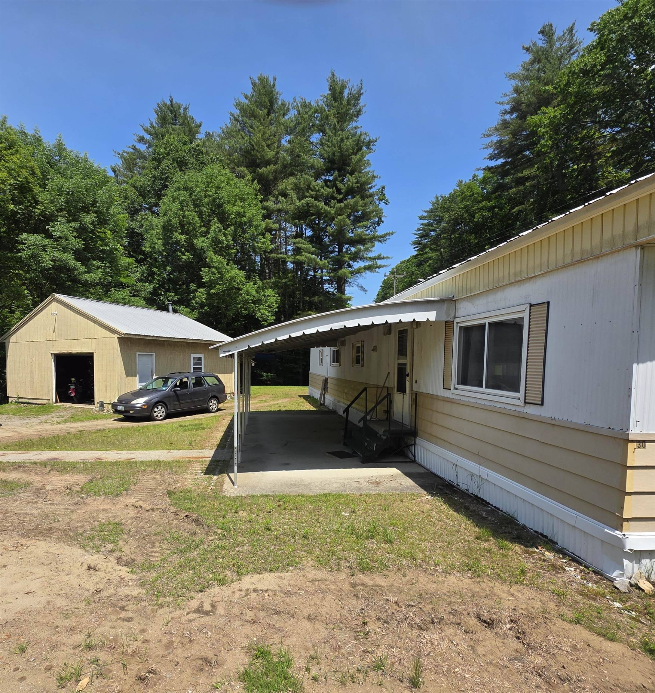 Charlestown, NH 03603,73 Briggs Hill RD