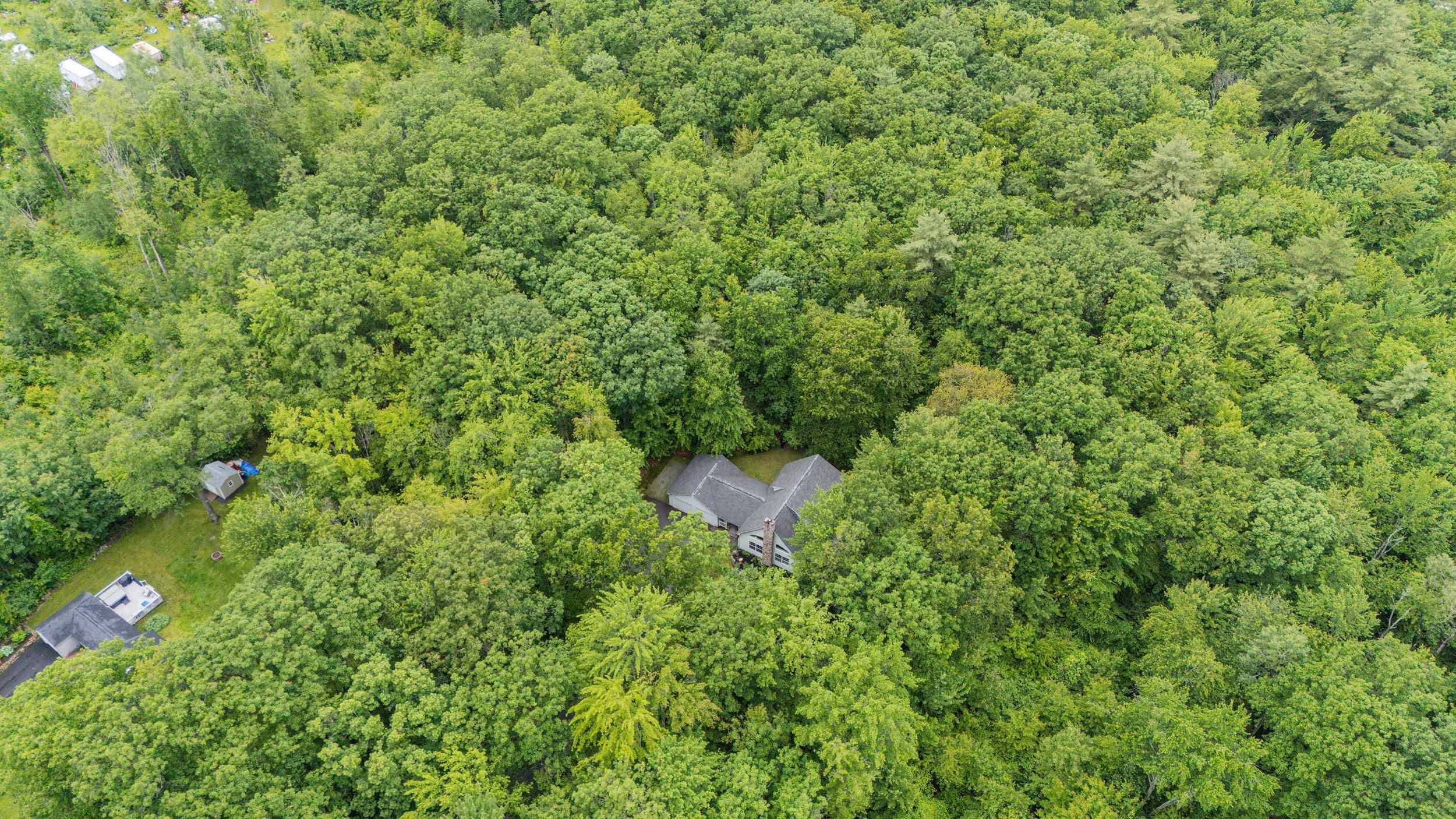 Concord, NH 03301,21 Lewis LN