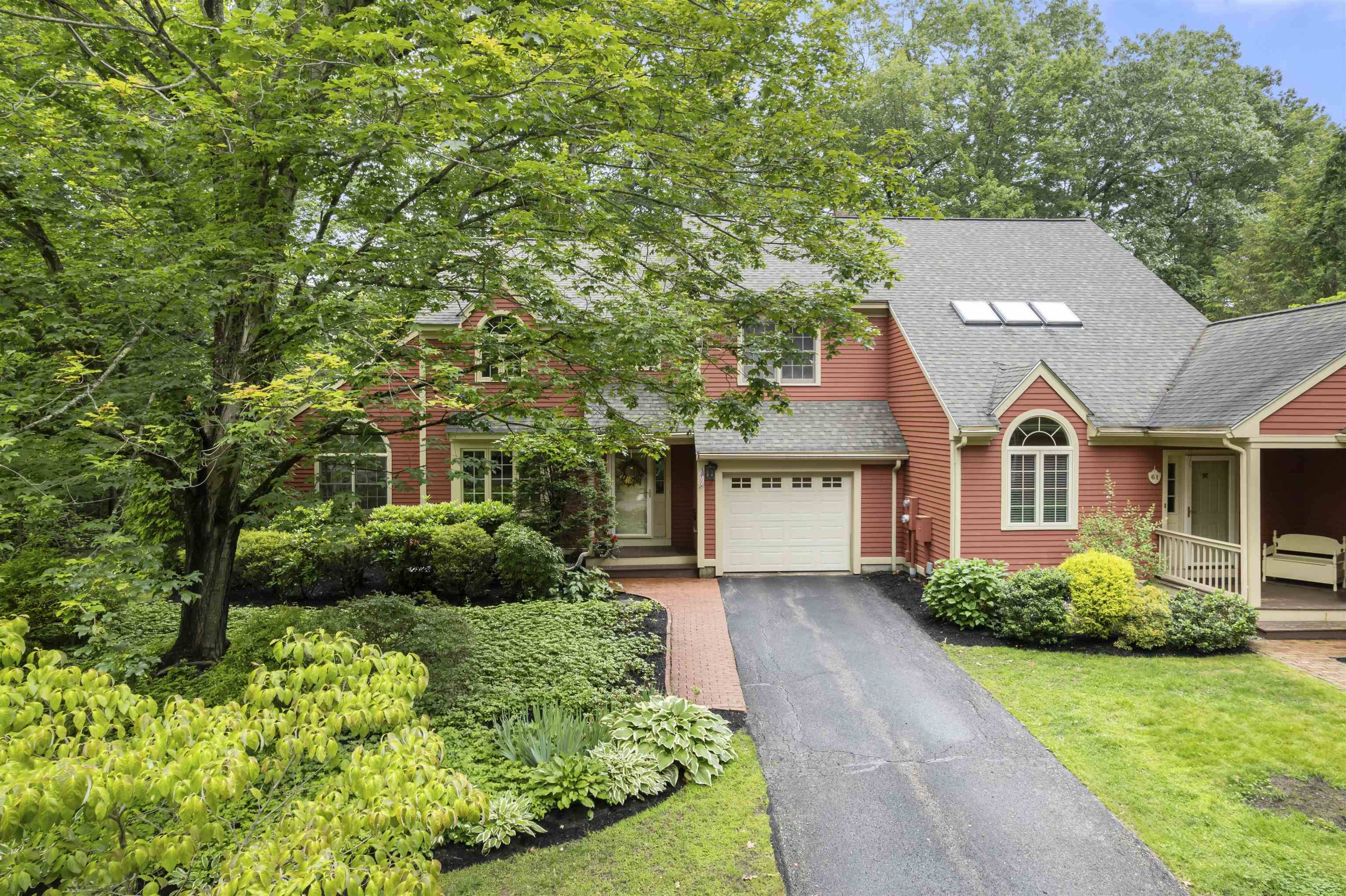 Stratham, NH 03885,60 Peninsula DR