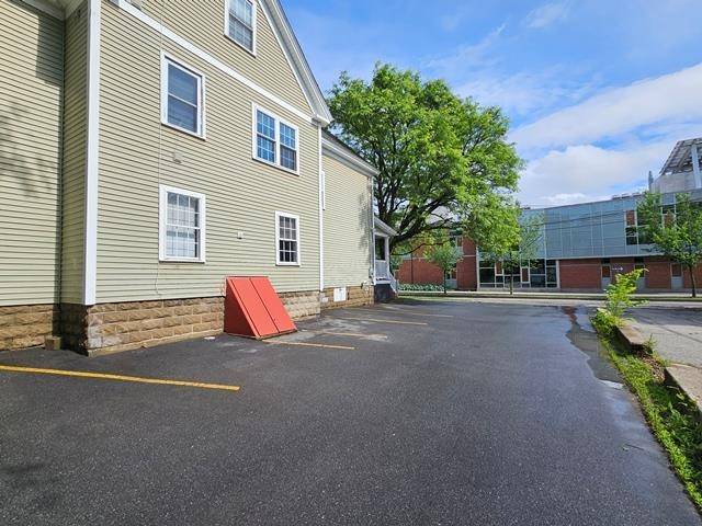 57 Winchester ST Keene, NH 03431