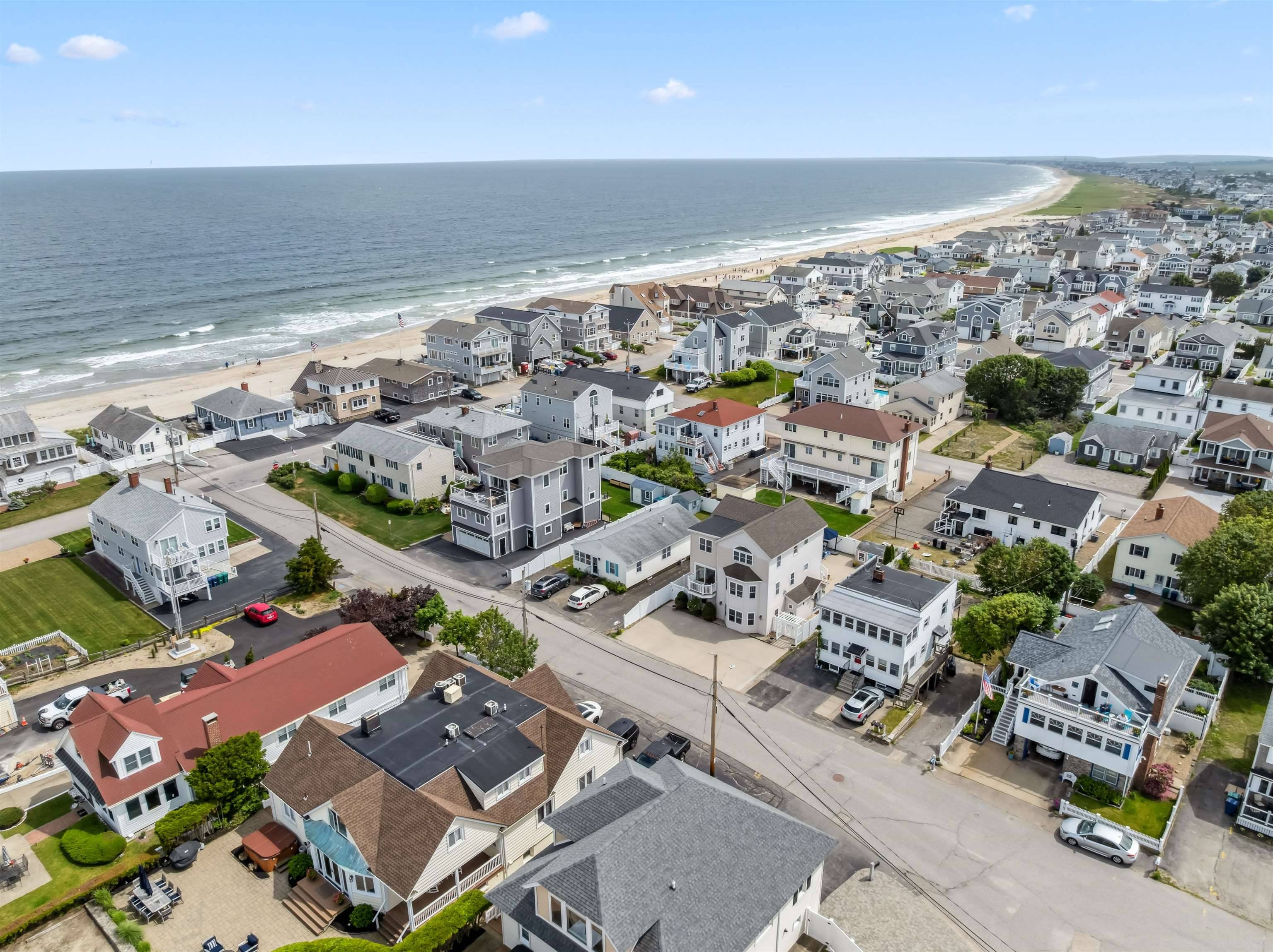 Seabrook, NH 03874,72 Plymouth ST