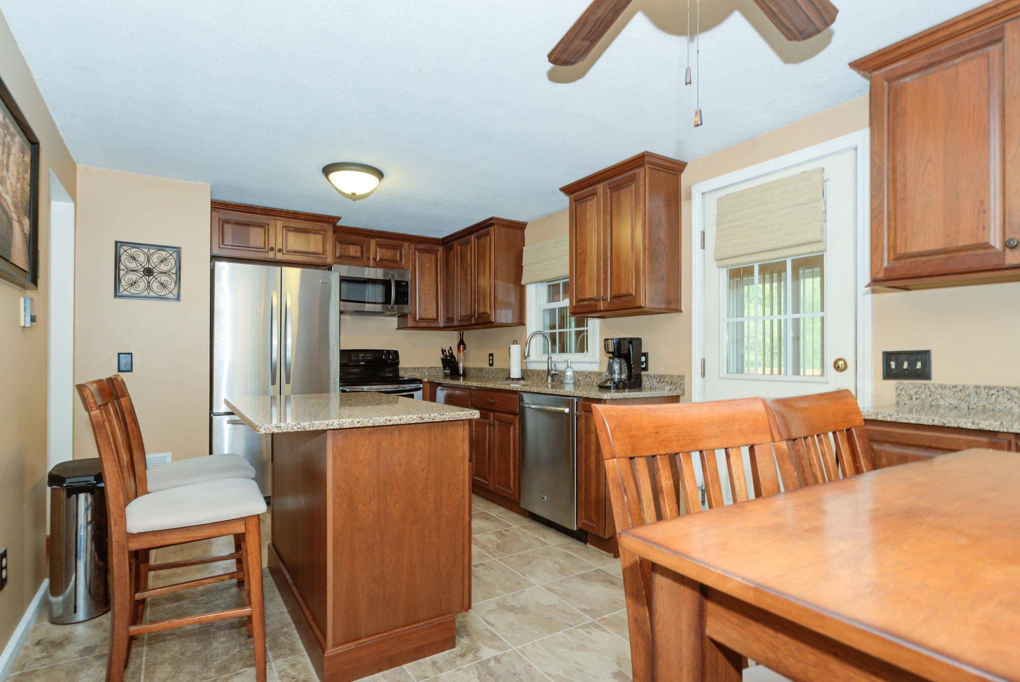 Salem, NH 03079,27 Meisner RD
