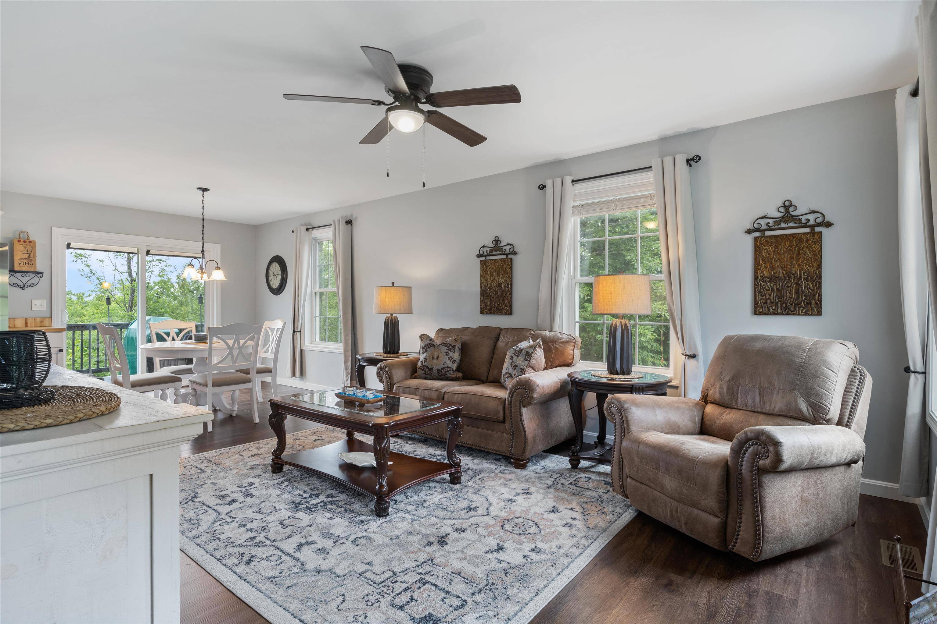 Farmington, NH 03835,107 Richards WAY
