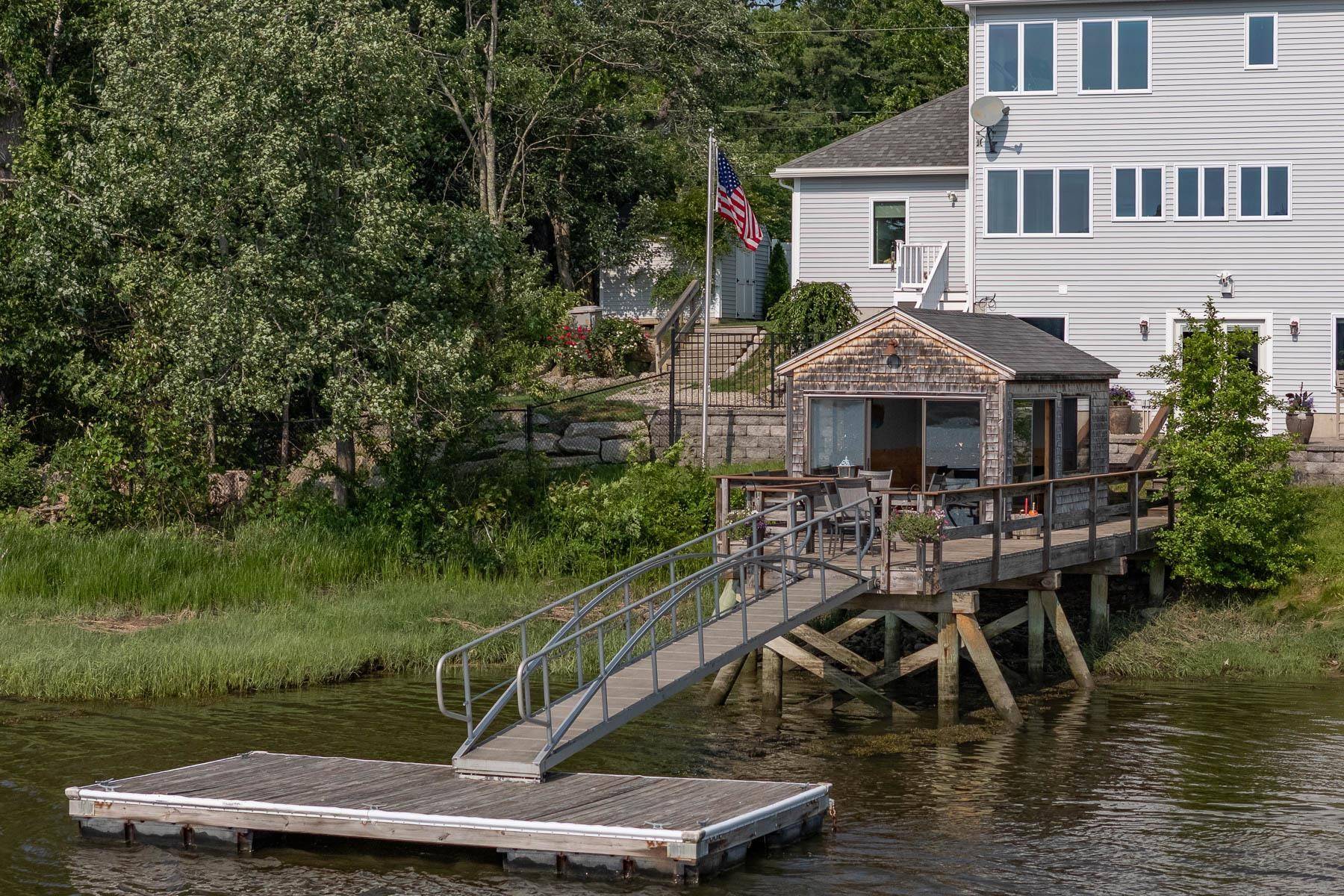 Dover, NH 03820,163 Spur RD