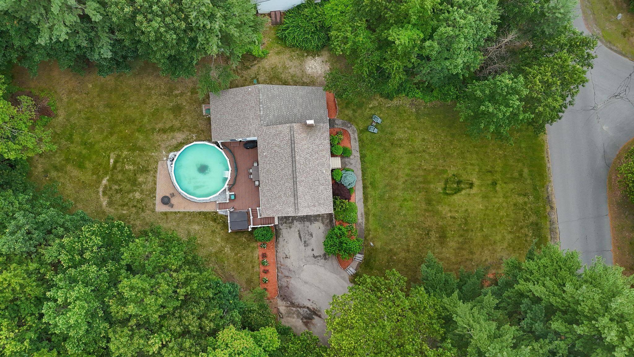 Londonderry, NH 03053,39 Sparhawk DR