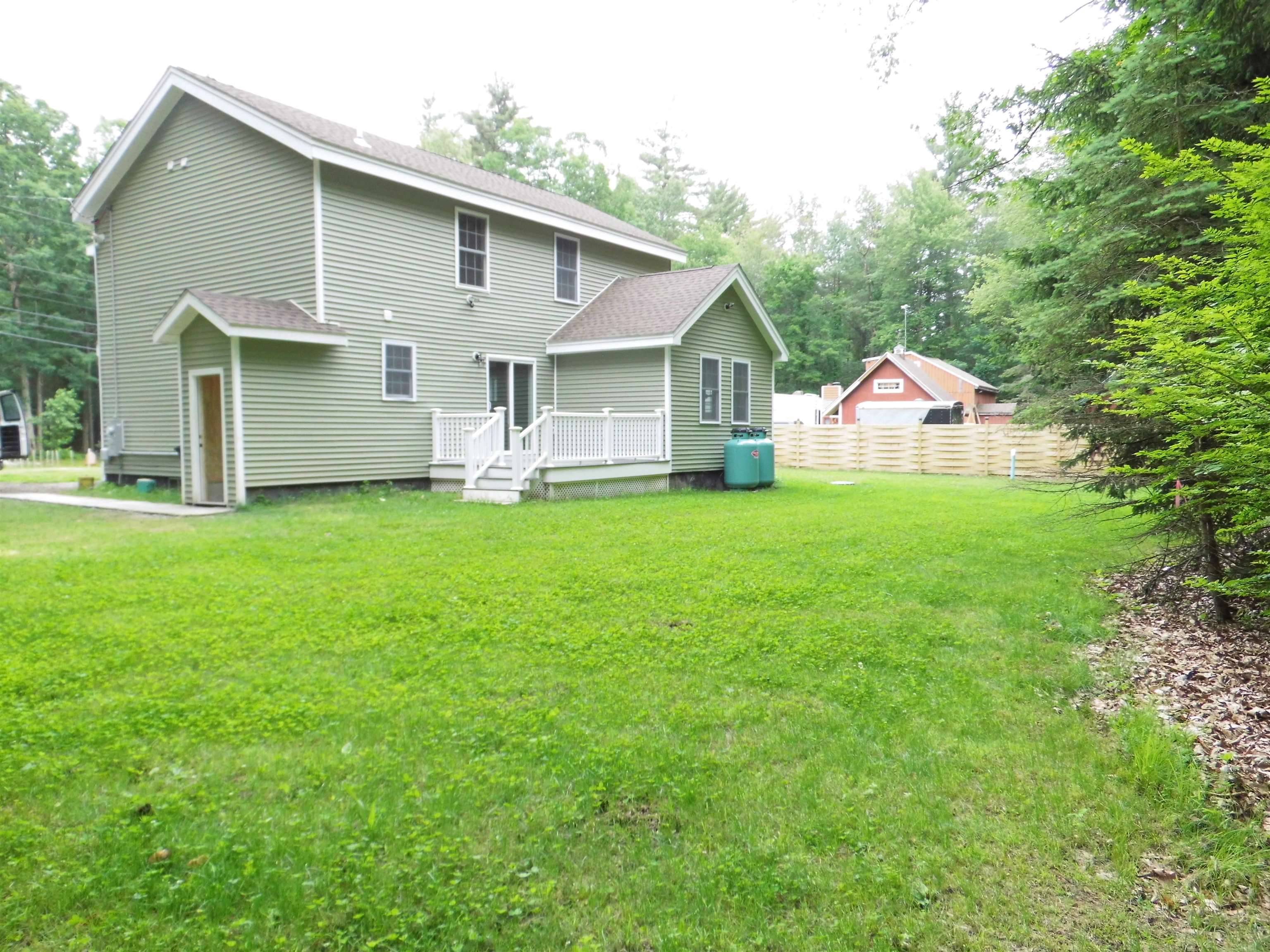 Sandown, NH 03841,13 Showell Pond RD