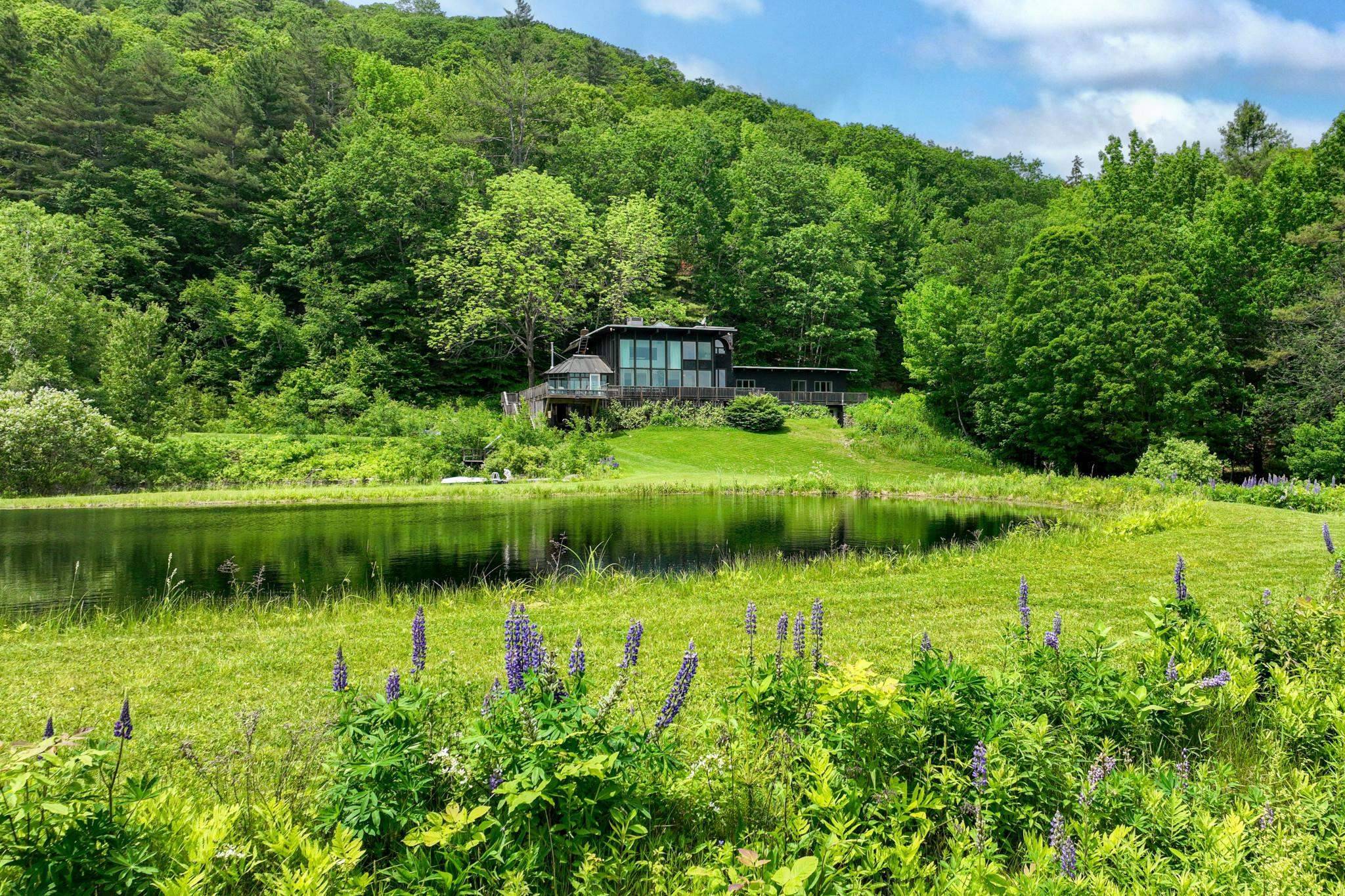 Chester, VT 05143,465 Pennell RD