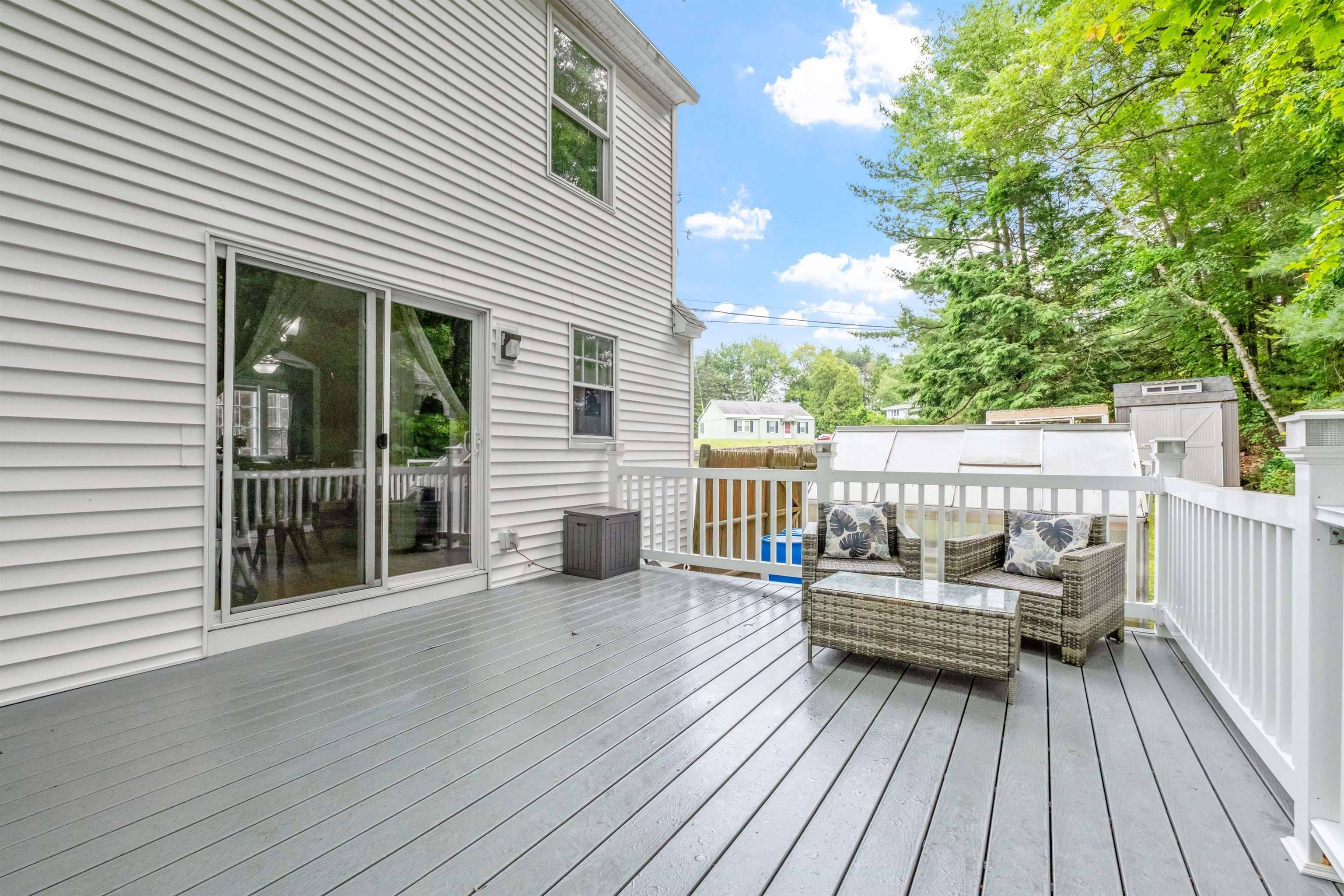 Hooksett, NH 03106,48 Mammoth RD