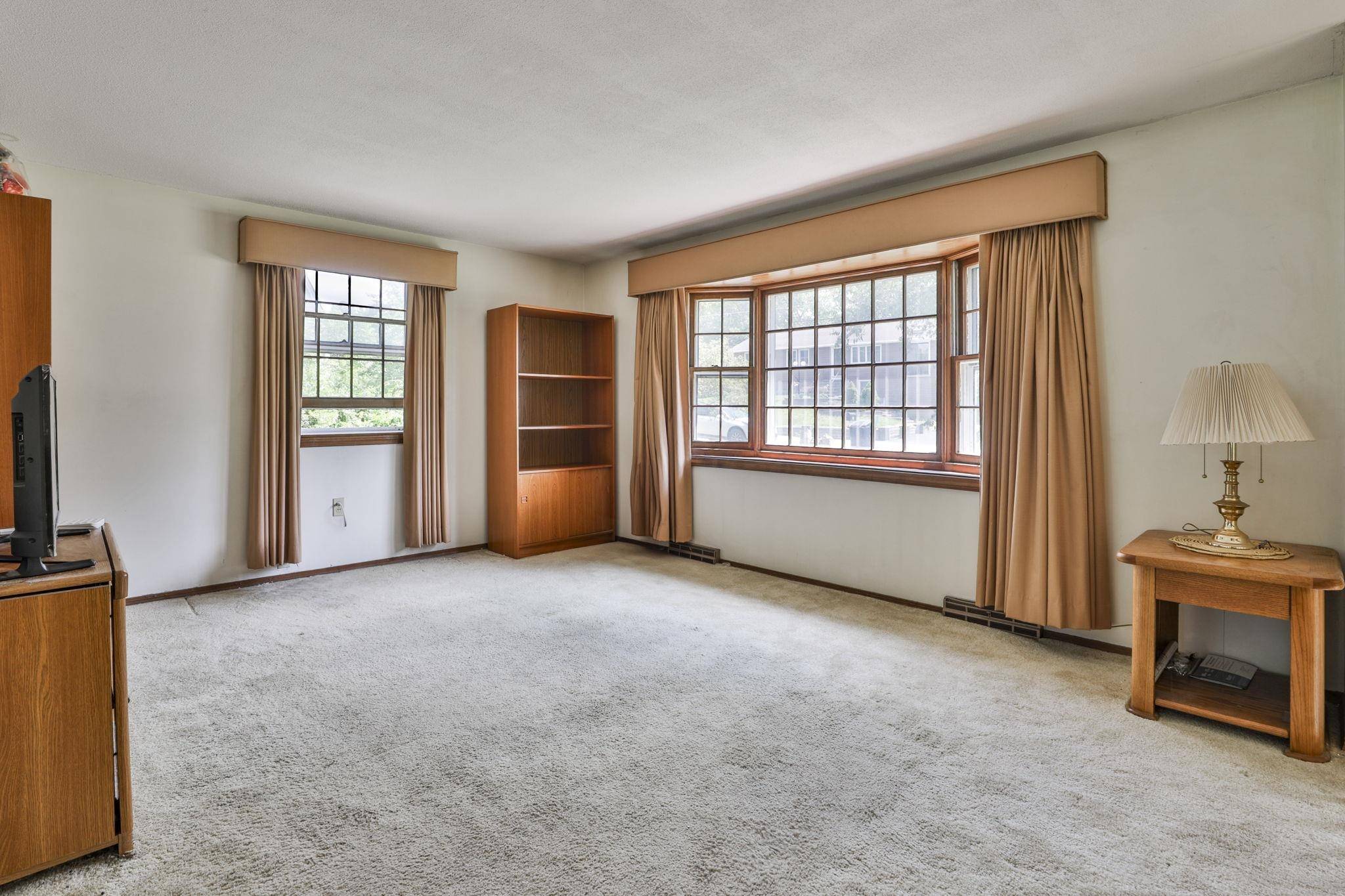 Nashua, NH 03062,59 Tenby DR