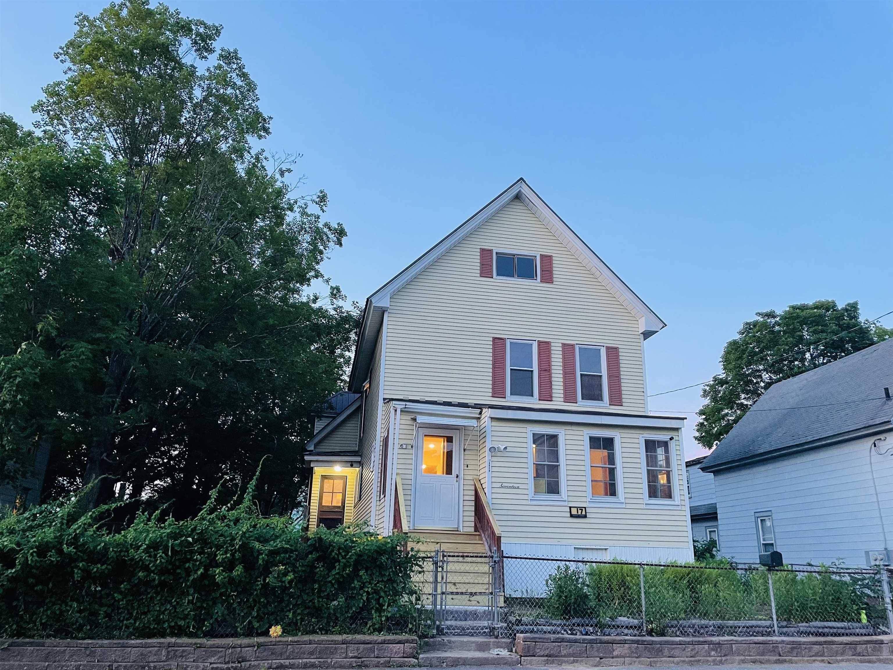 Laconia, NH 03246,17 Arch ST