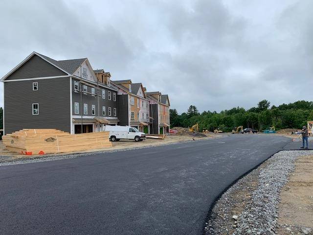 Londonderry, NH 03053,9 Elise AVE #Lot 92