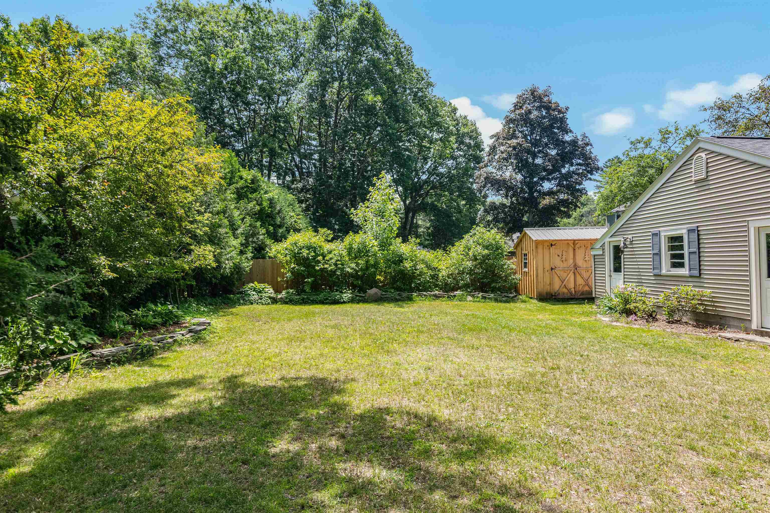 South Burlington, VT 05403,11 Beacon ST