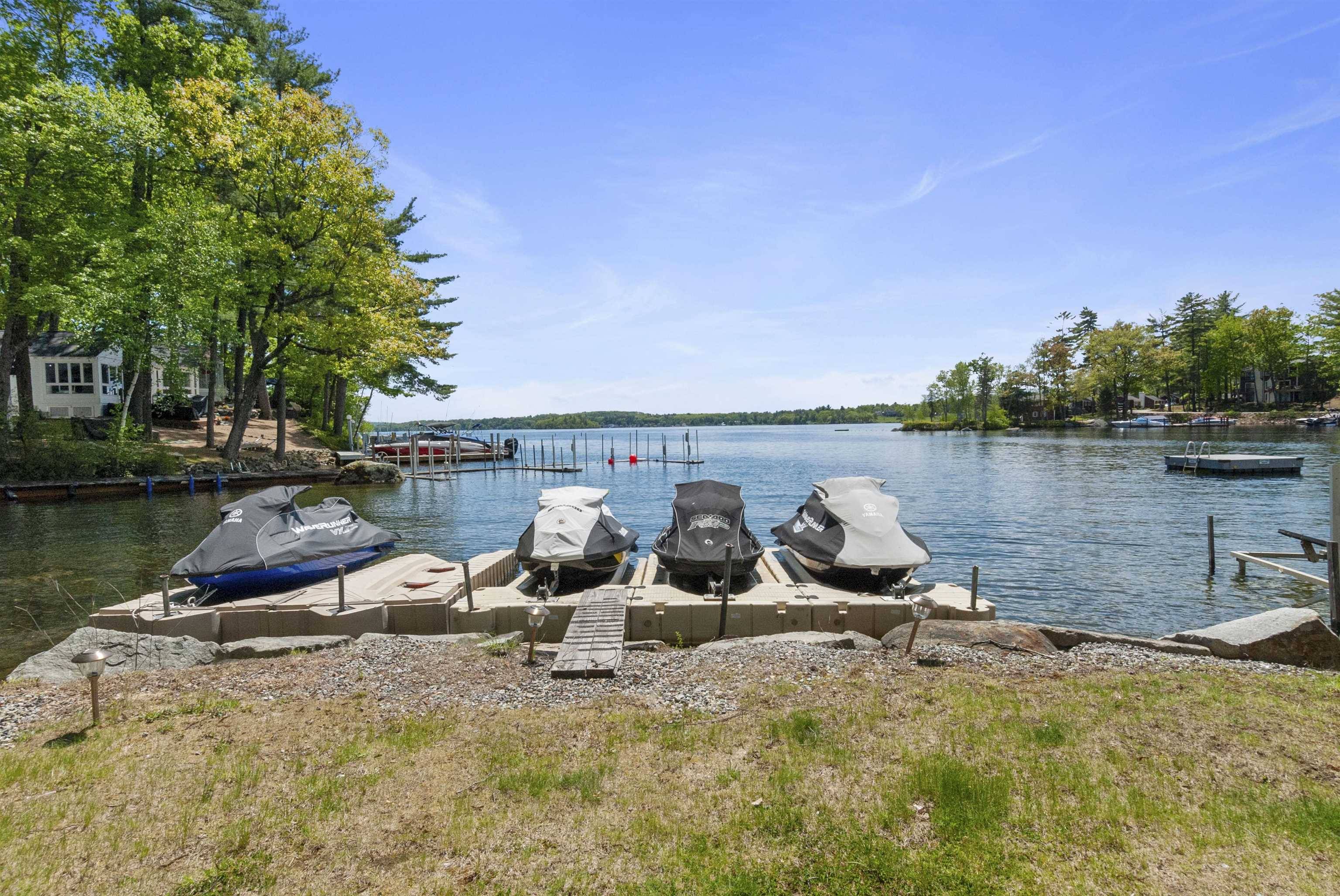 Laconia, NH 03246,556 Weirs BLVD #6