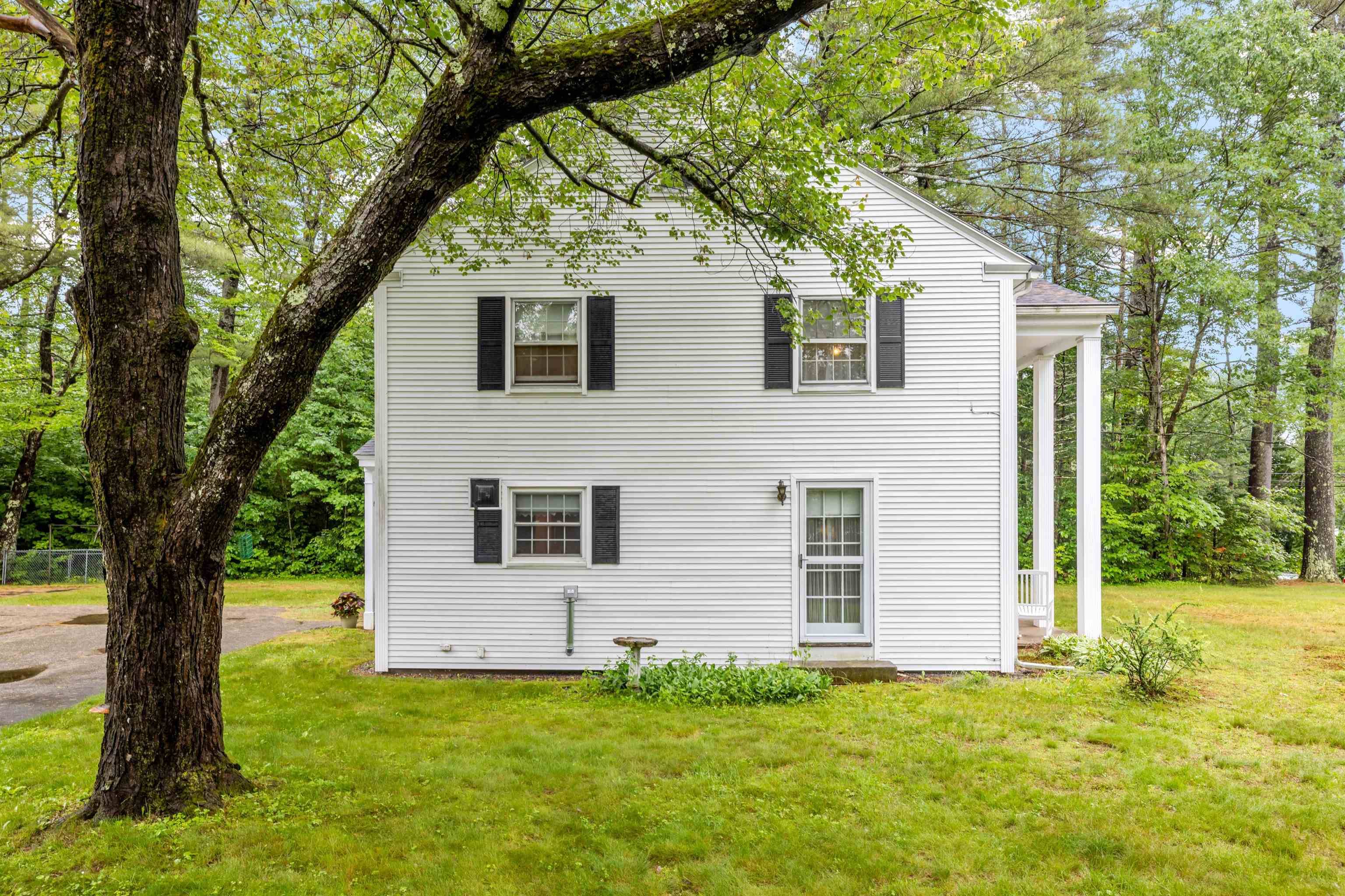 49 New Chester RD Hill, NH 03243