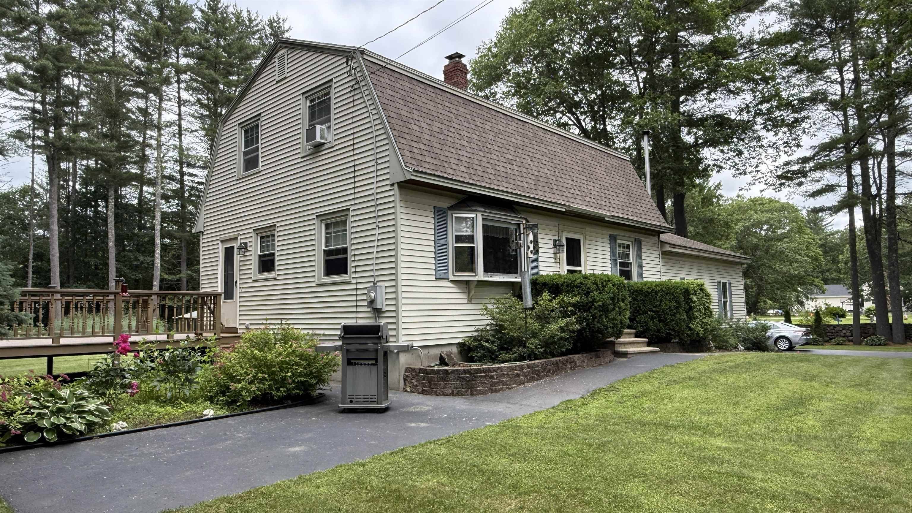 Fremont, NH 03044,75 Leavitt RD