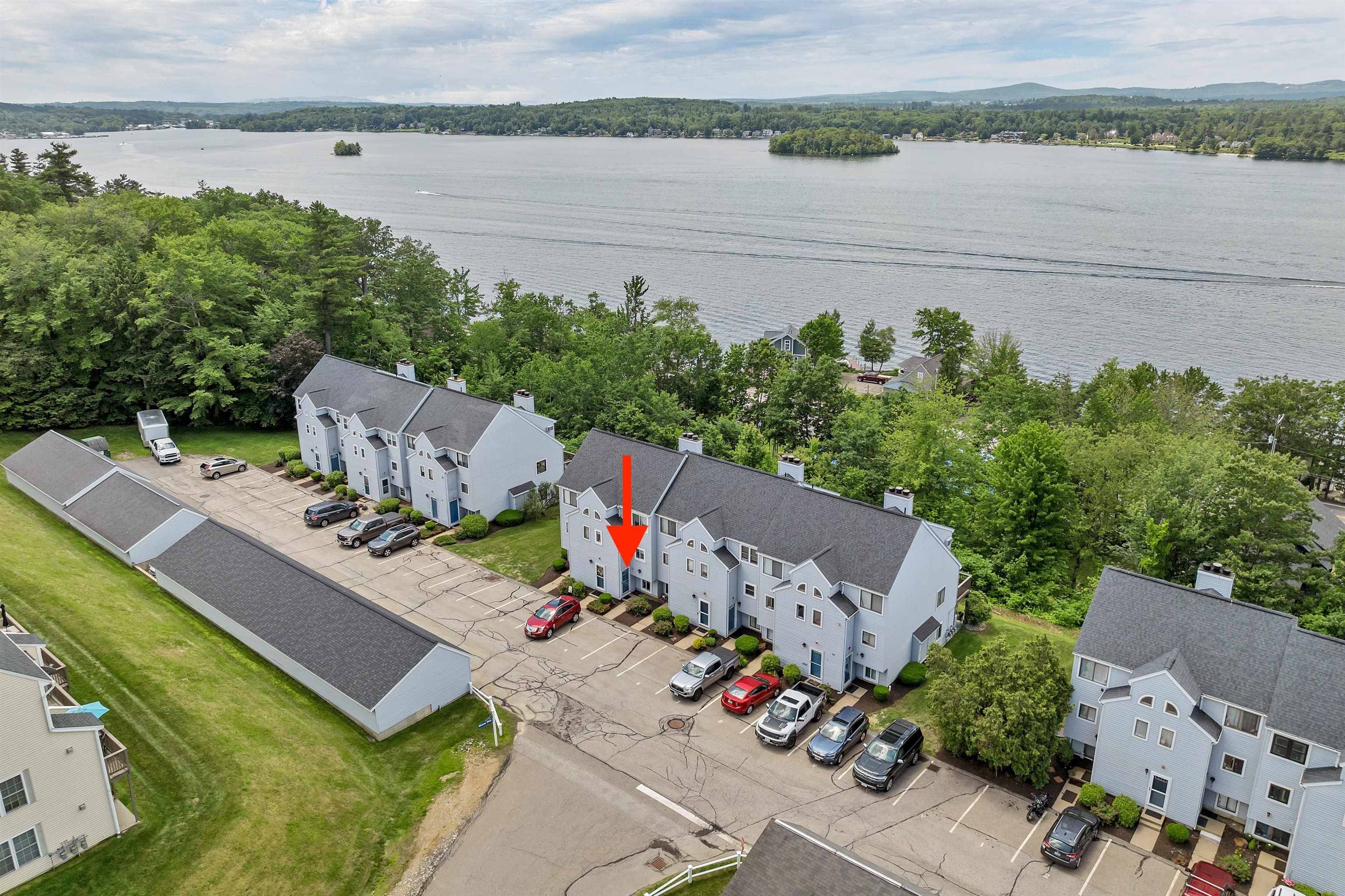 53 Evergreens DR #3 Laconia, NH 03246