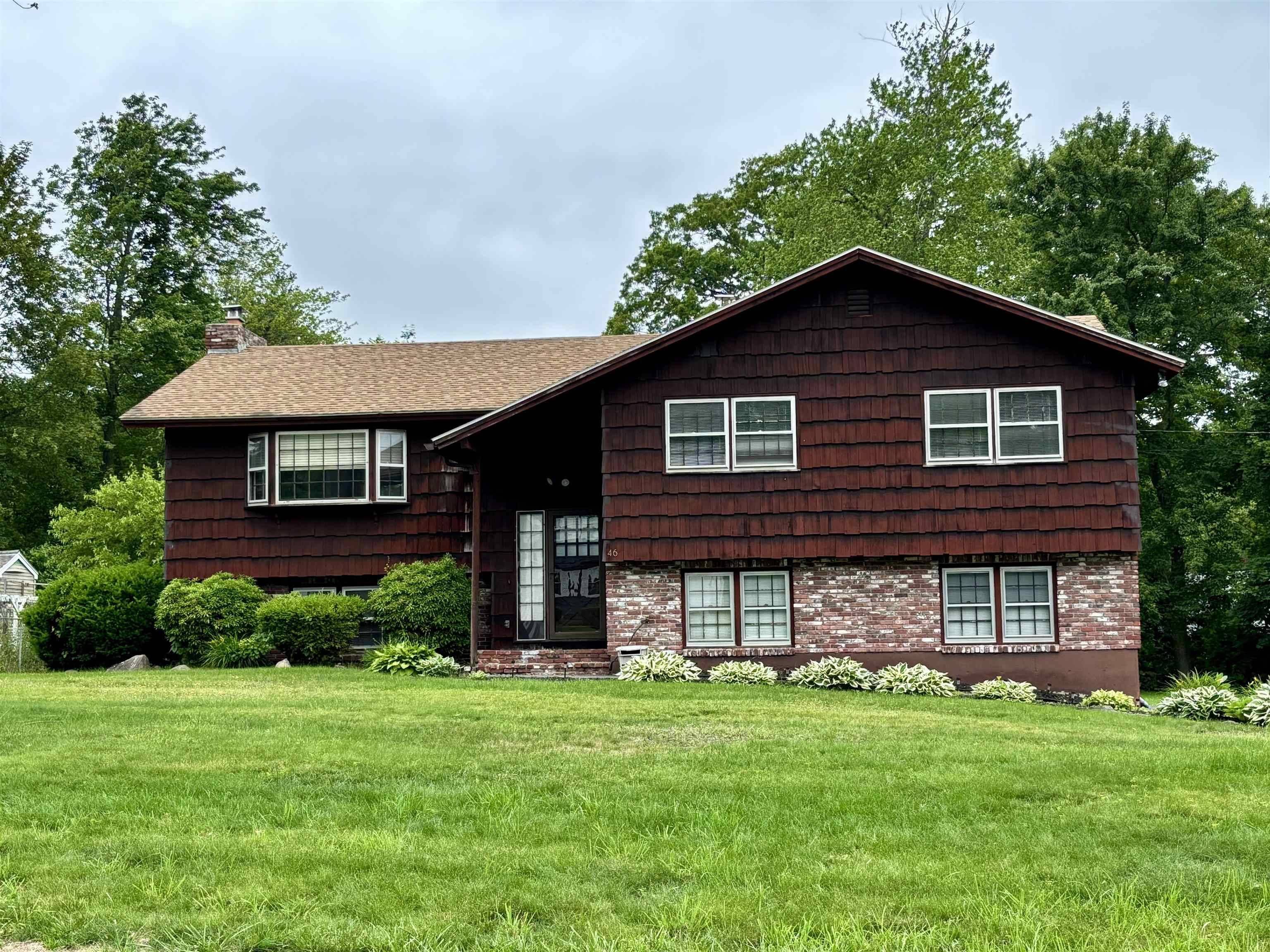 Salem, NH 03079,46 Marianna RD