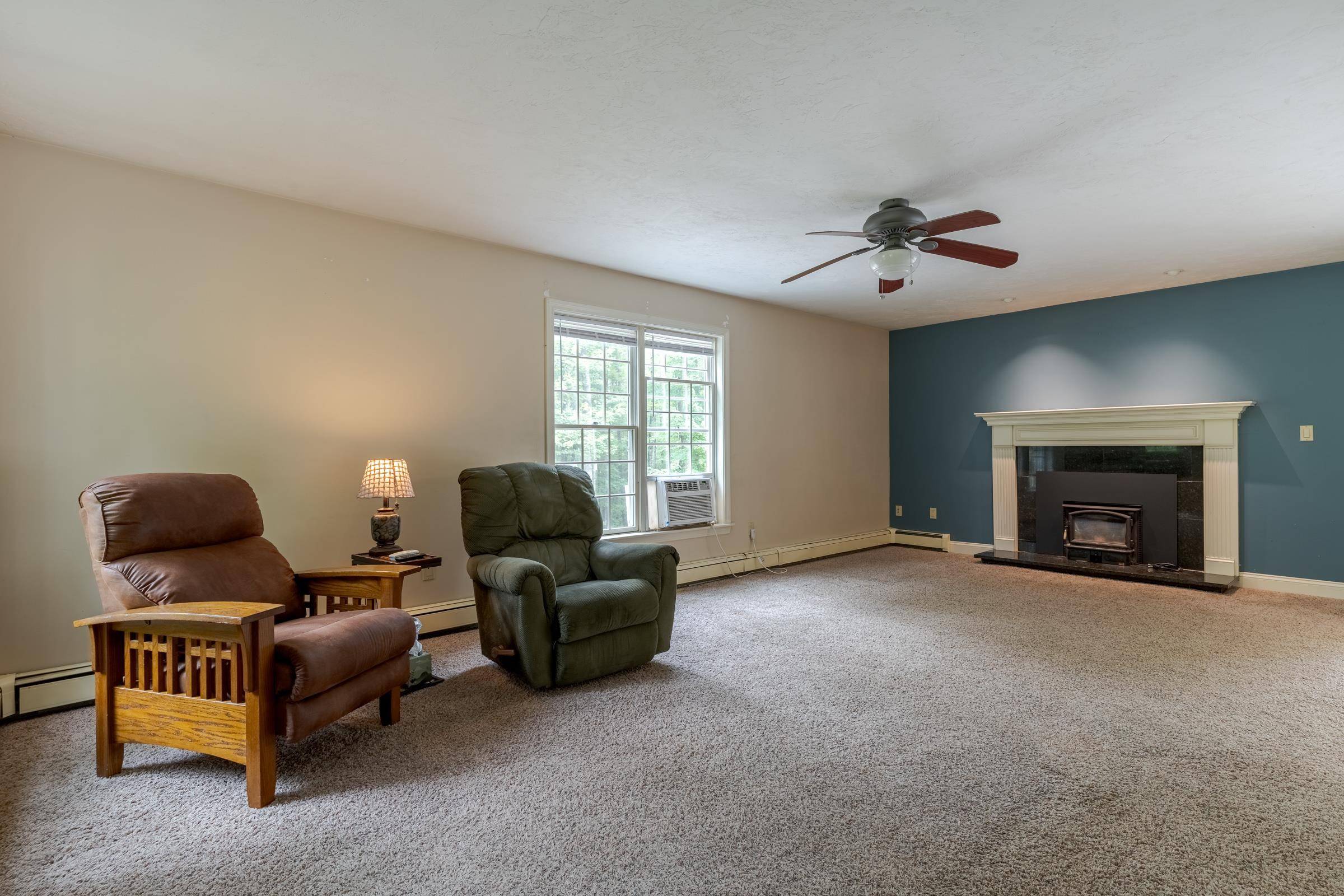 17 Stanley Pond DR Rochester, NH 03839