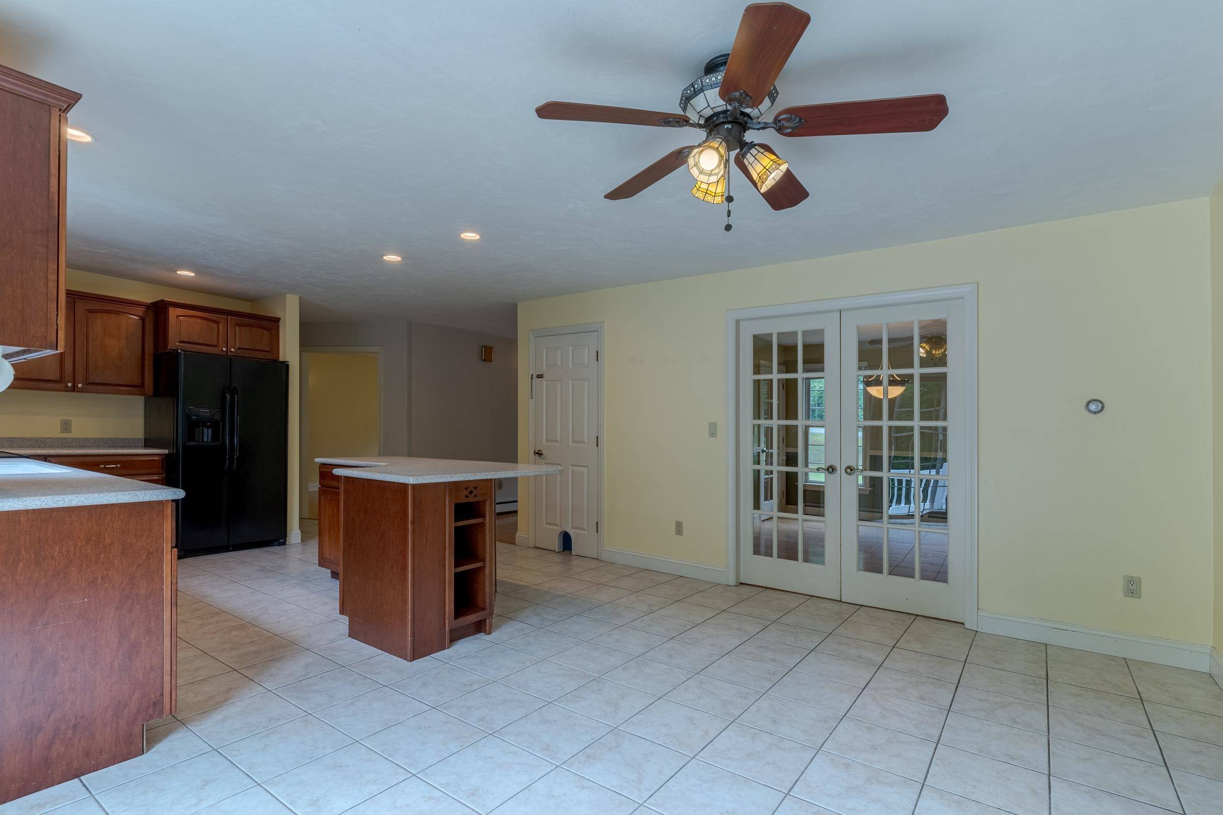 17 Stanley Pond DR Rochester, NH 03839