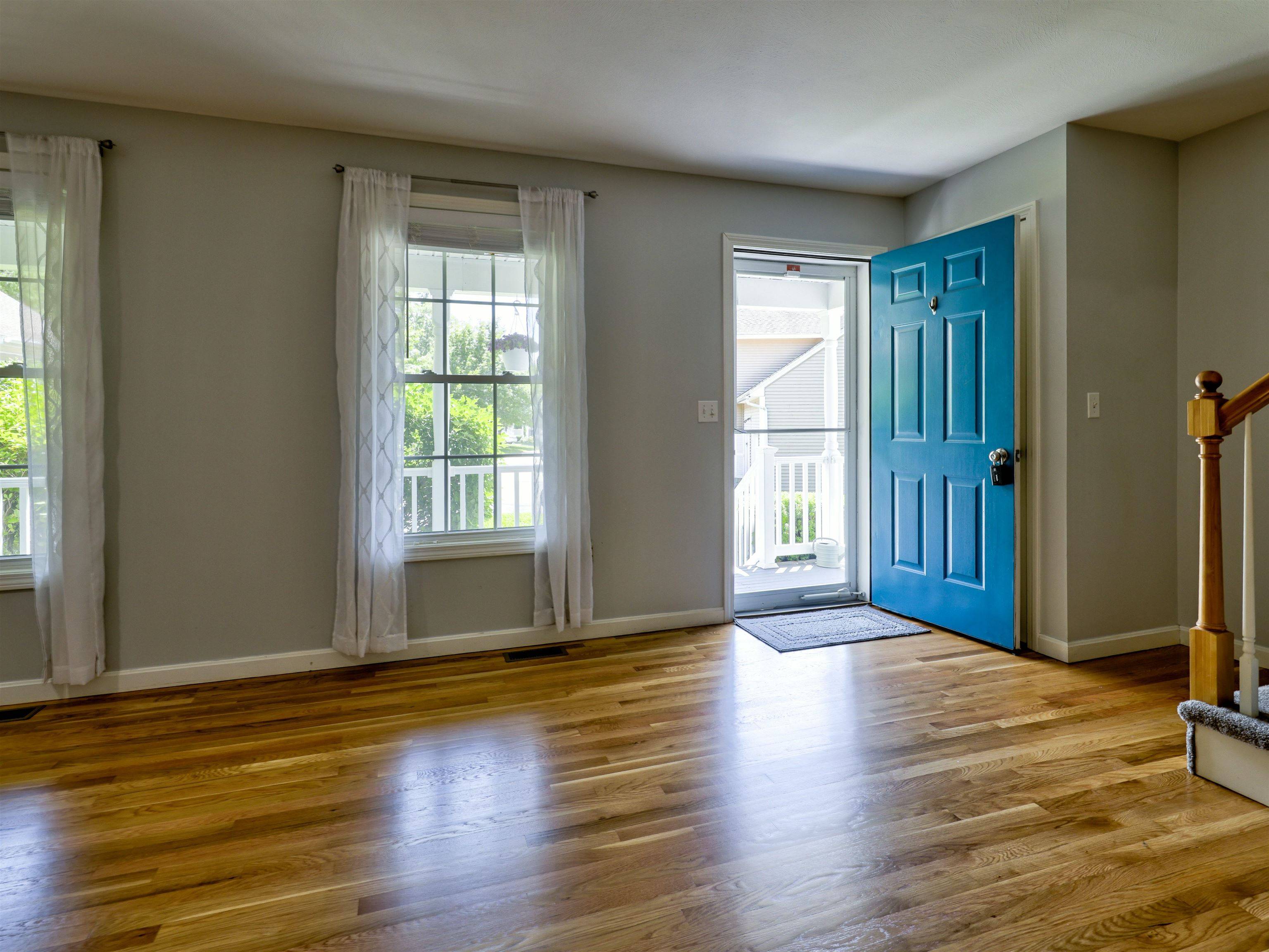 8 Sycamore CT Amherst, NH 03031