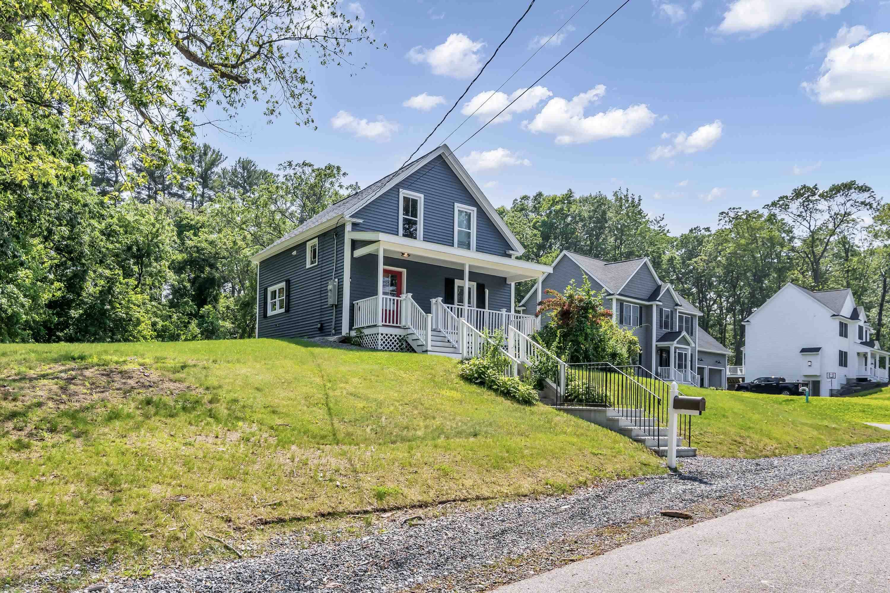 Derry, NH 03038,24 Jefferson ST