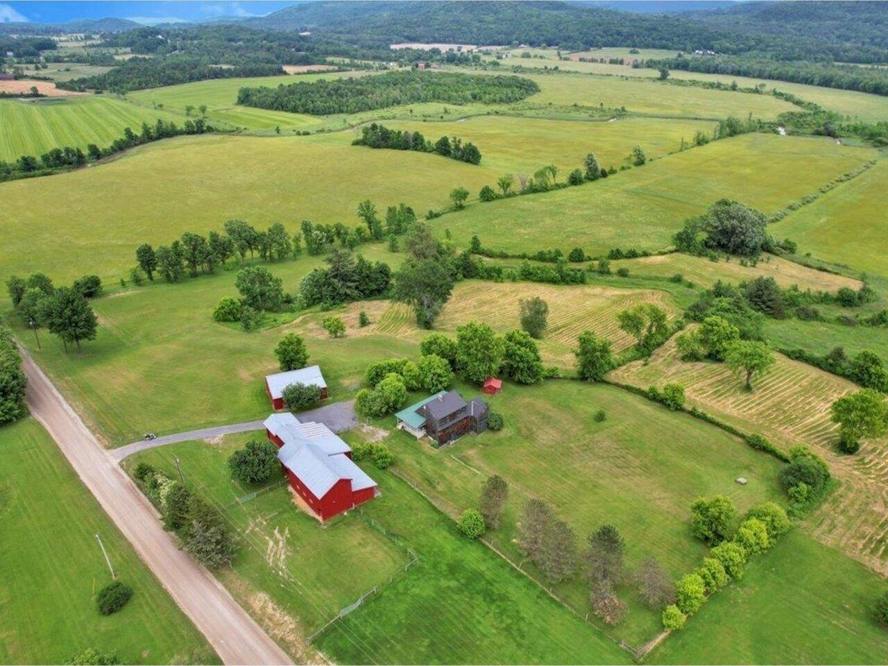 Monkton, VT 05472,3642 Lime Kiln RD
