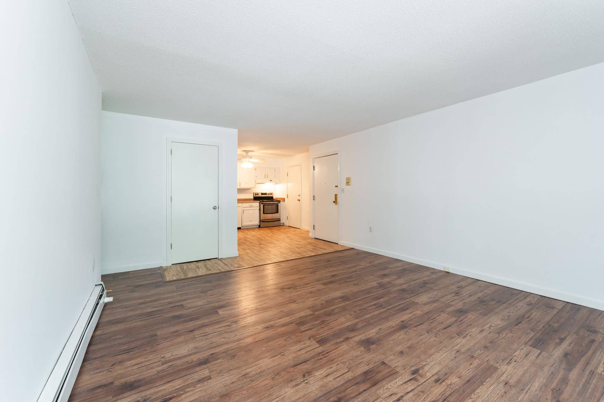 5 Autumn Leaf DR #24 Nashua, NH 03060