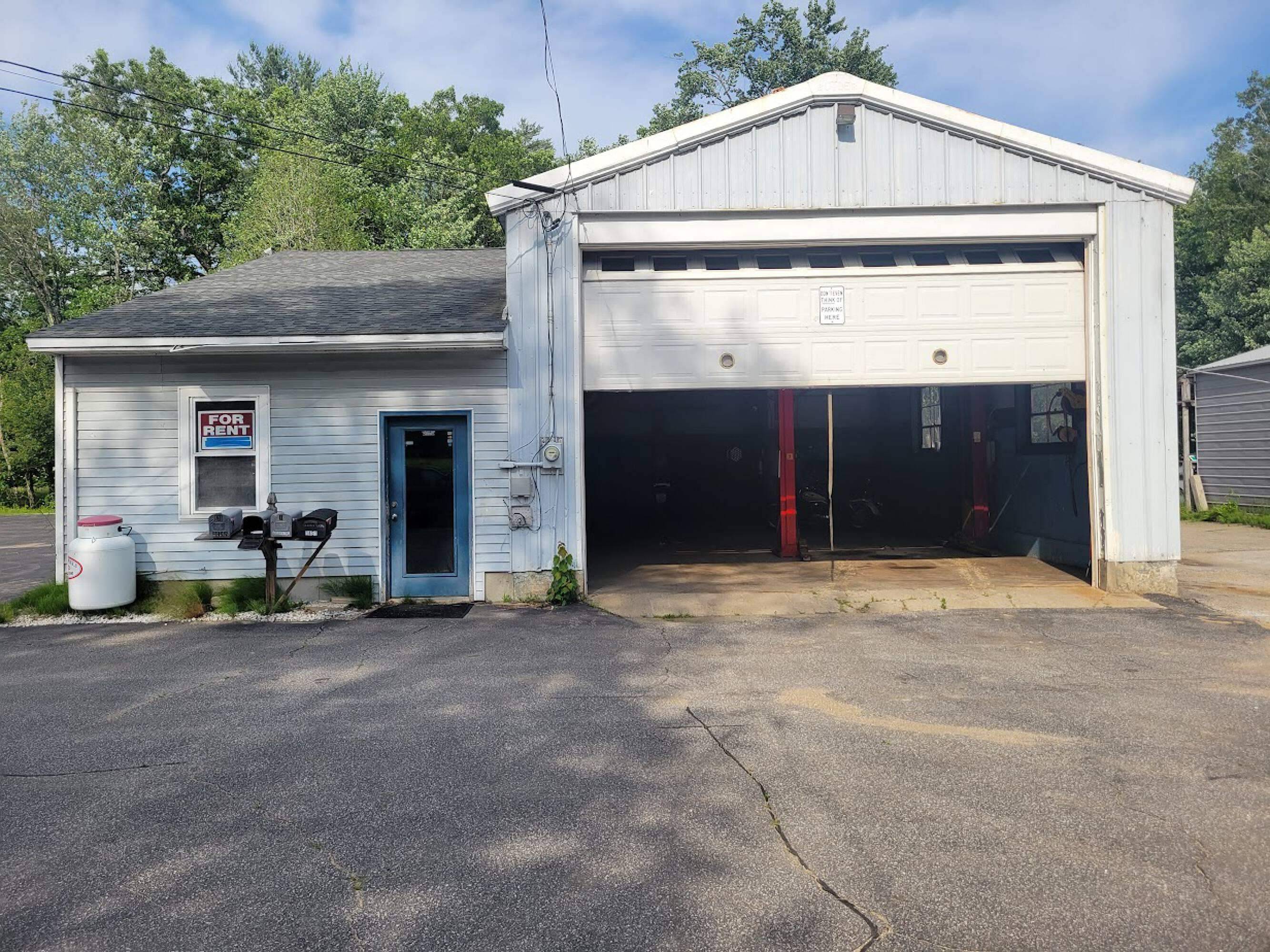 Northwood, NH 03261,1451 1St New Hampshire TPKE