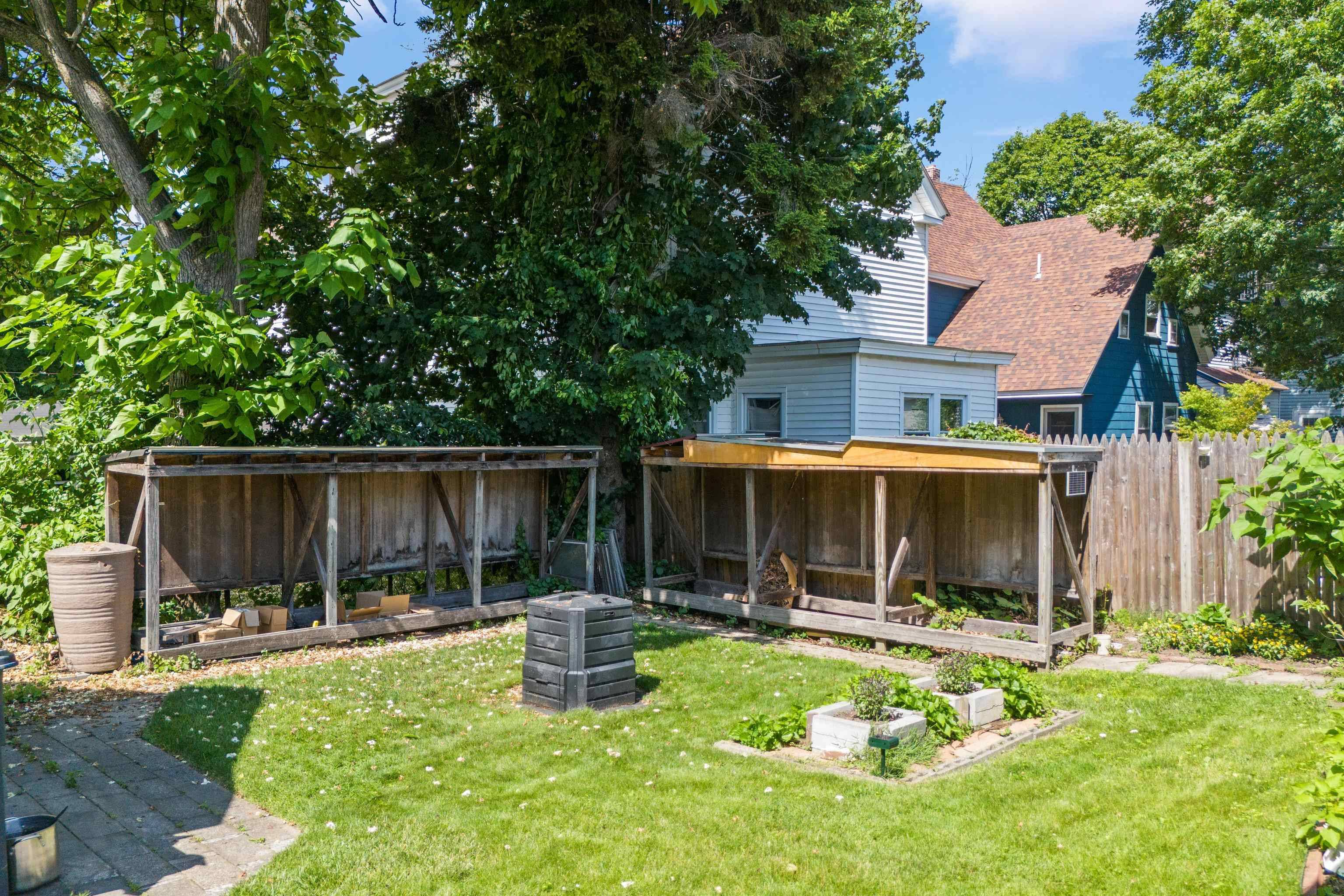 Nashua, NH 03060,14 Cottage ST