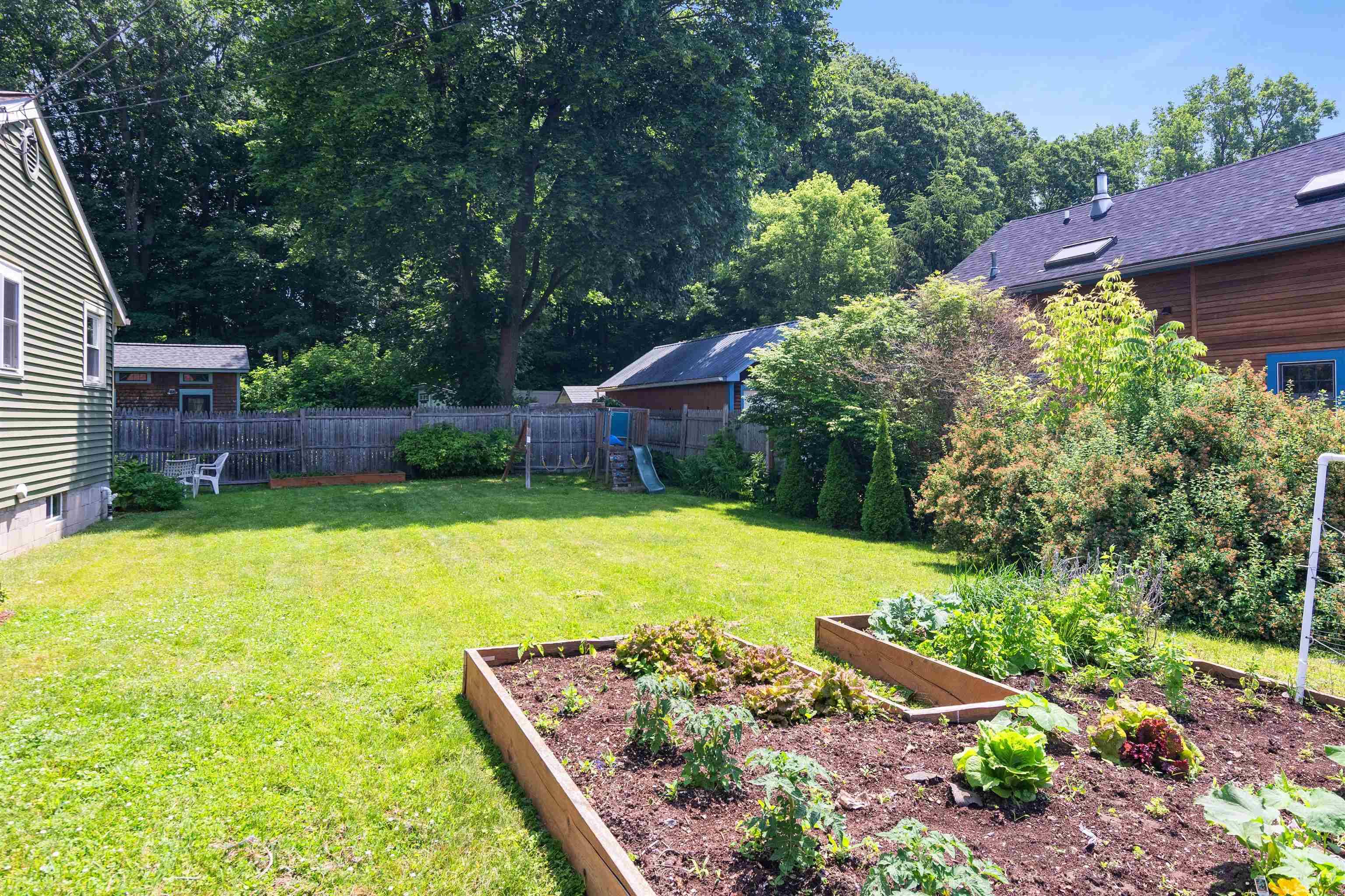 South Burlington, VT 05403,2 Meadow RD