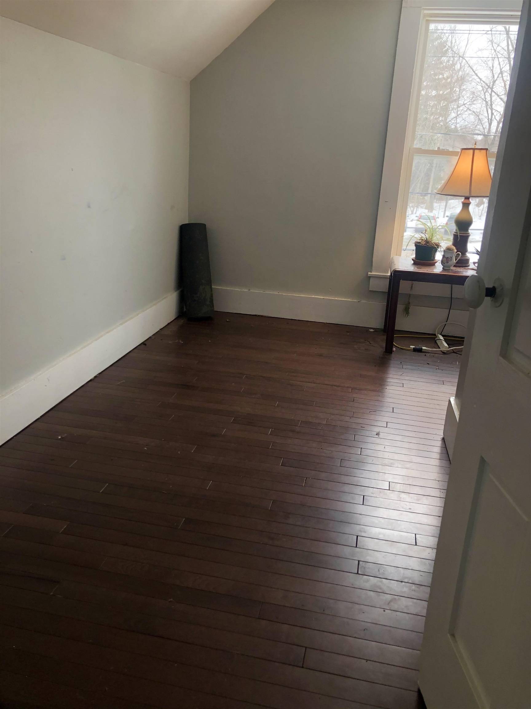 Dover, NH 03820,16-18 Hough ST #18B