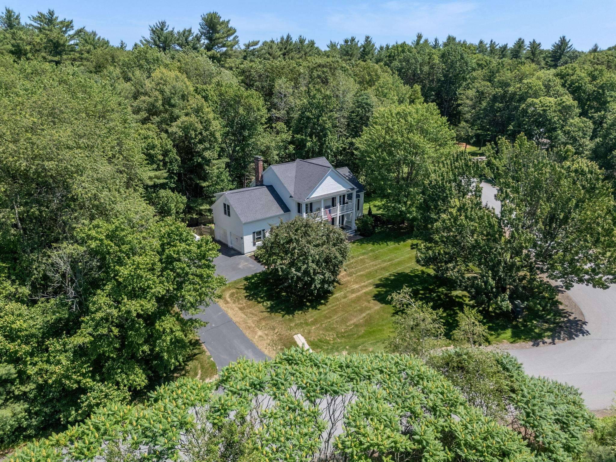 North Hampton, NH 03862,1 Red Fox RD