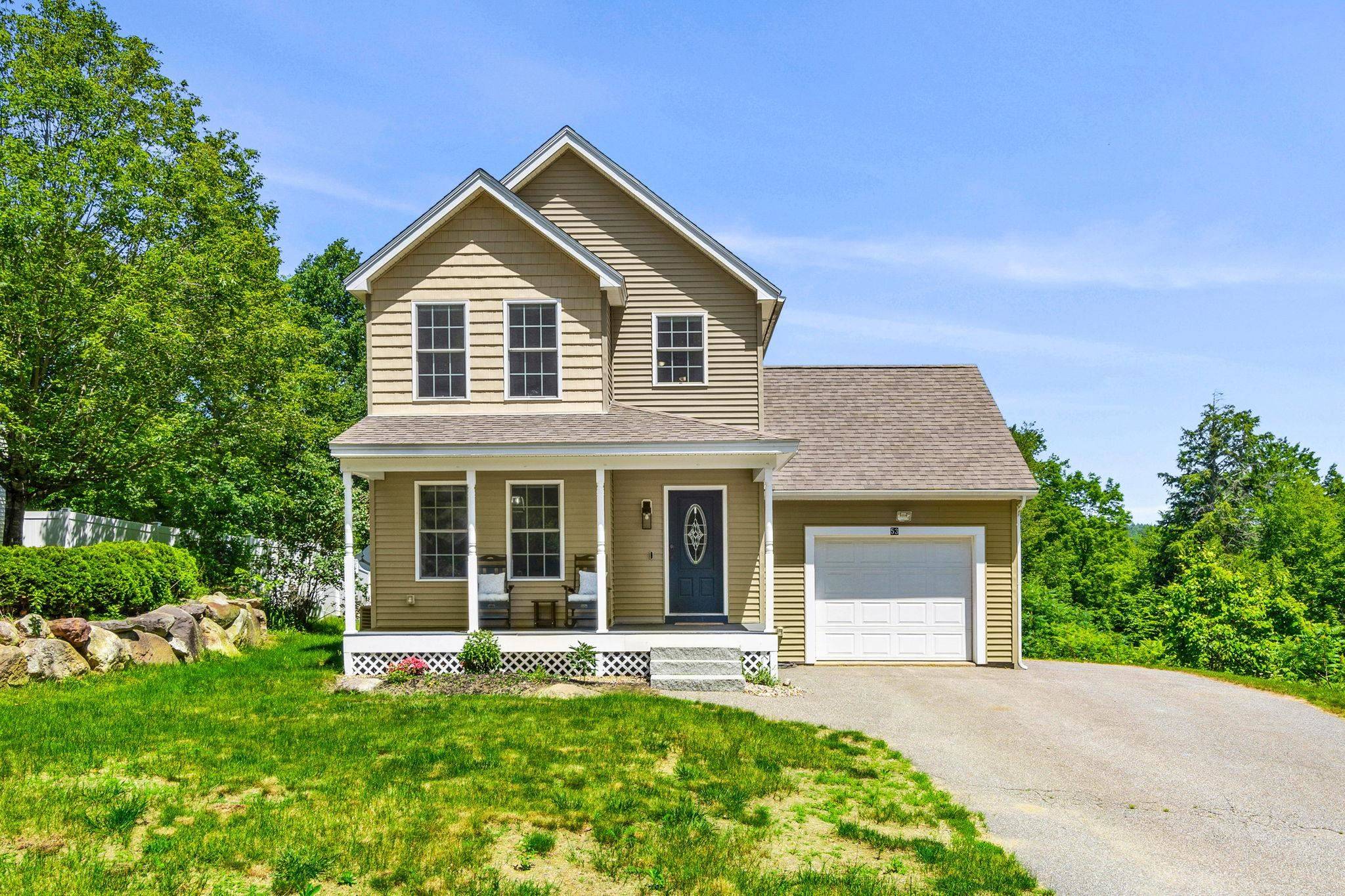 Deerfield, NH 03037,53 Hartford Brook RD