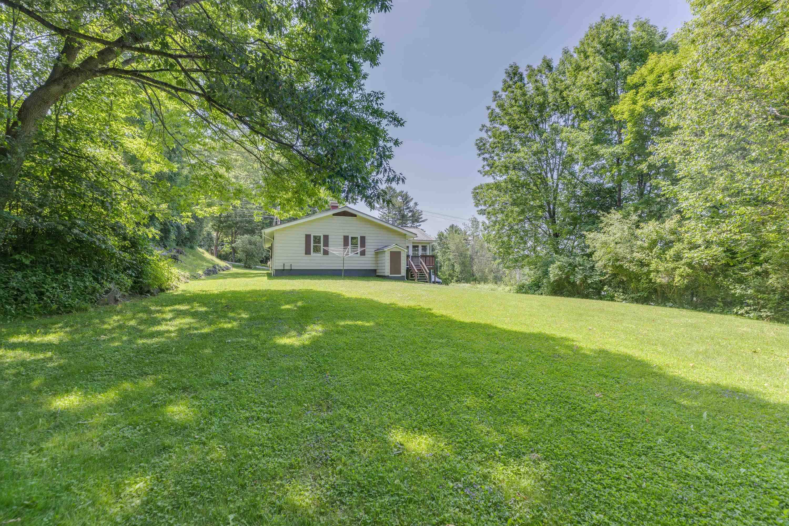 Littleton, NH 03561,141 Manns Hill RD