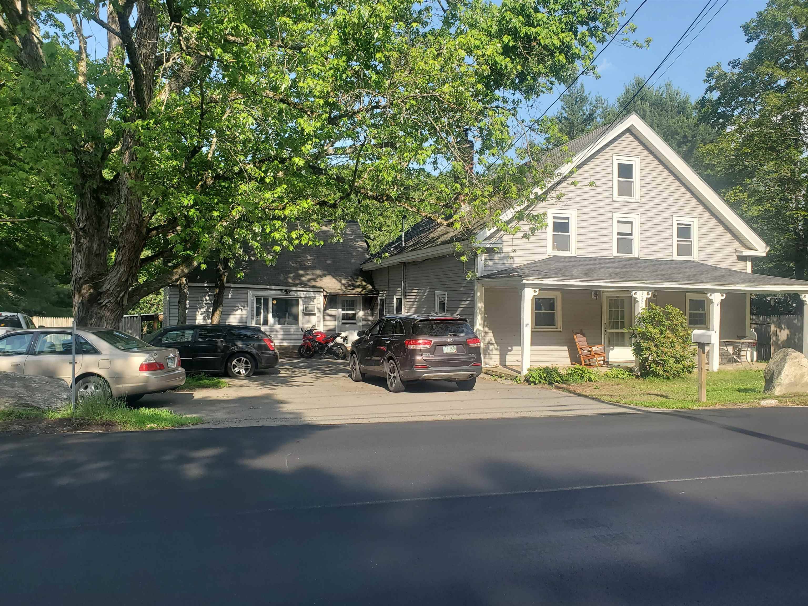 Pelham, NH 03076,1324 Mammoth RD