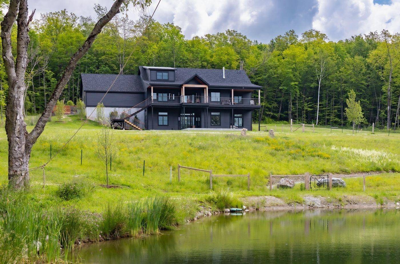 Hinesburg, VT 05461-0000,832 Lincoln Hill RD