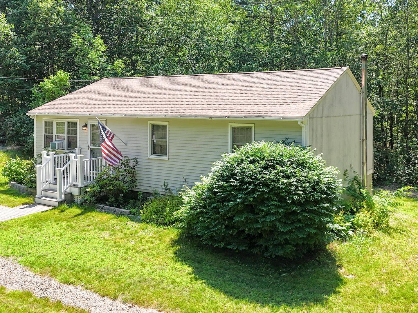 Raymond, NH 03077,9 Ham RD