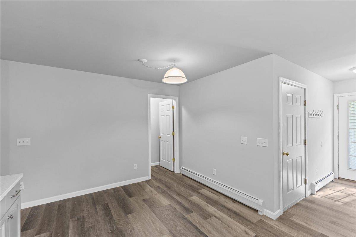 Milton, VT 05468,15 Aurora LN