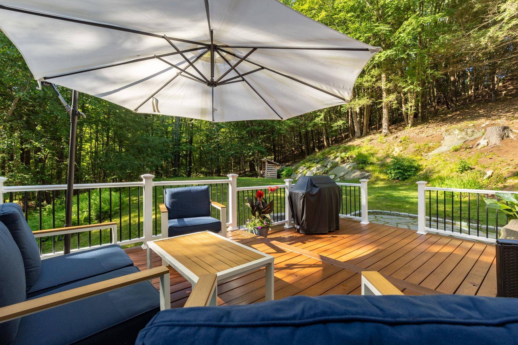Newfields, NH 03856,9 Oaklands RD