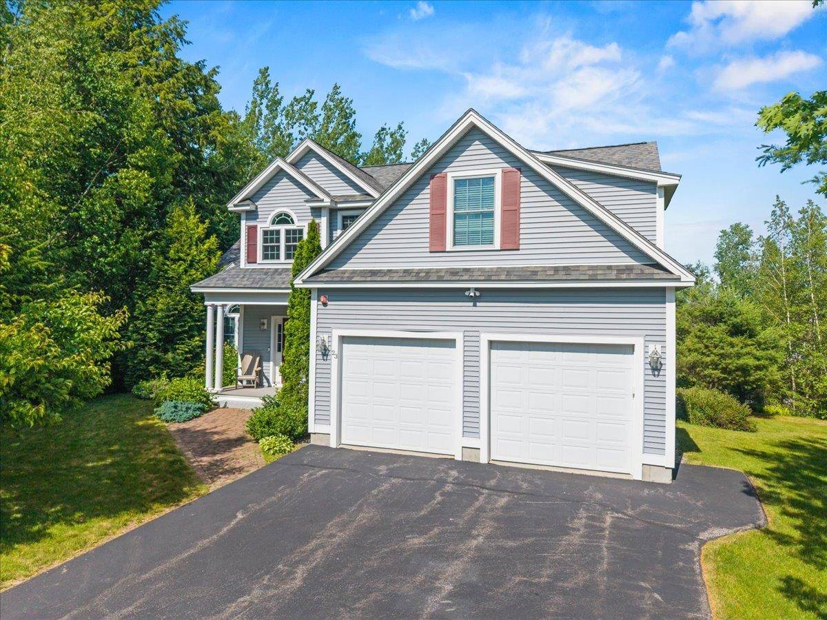 Laconia, NH 03246,23 Surrey LN