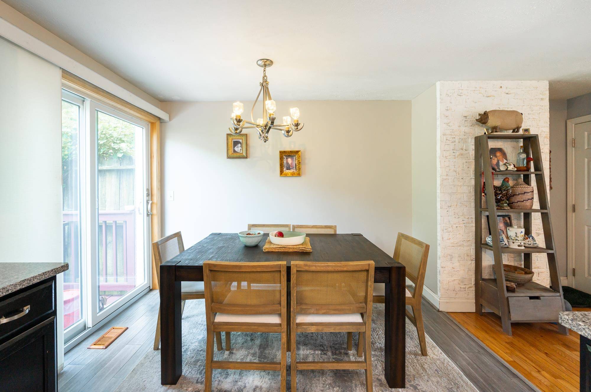 39 Derryfield CT Manchester, NH 03104
