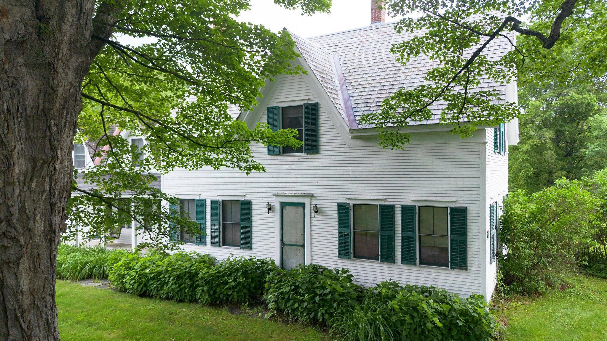 Chester, VT 05143,157 Thompson RD